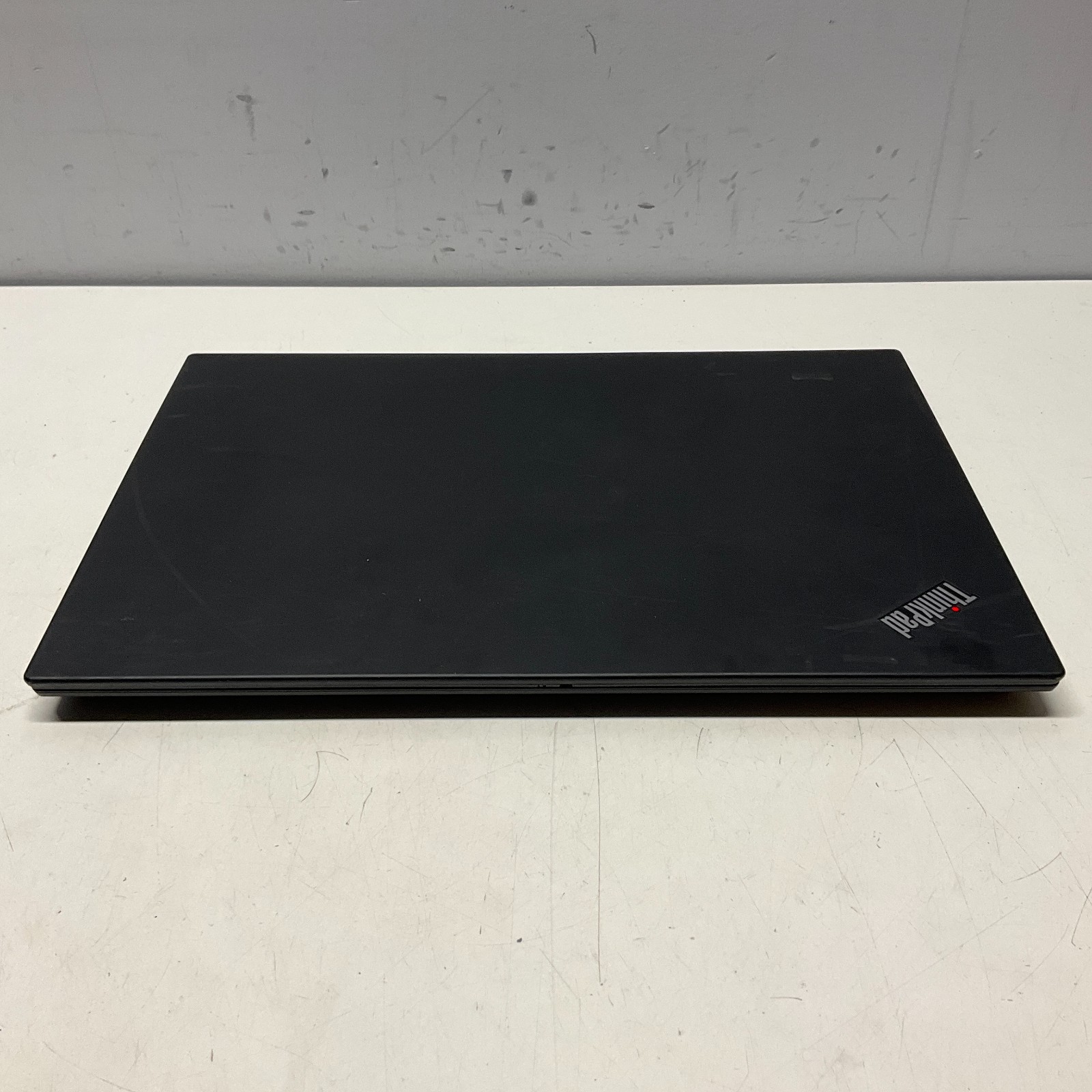Lenovo ThinkPad T590 i7-8565U 8GB RAM 256GB SSD Windows 11 Pro 15.6″ Laptop