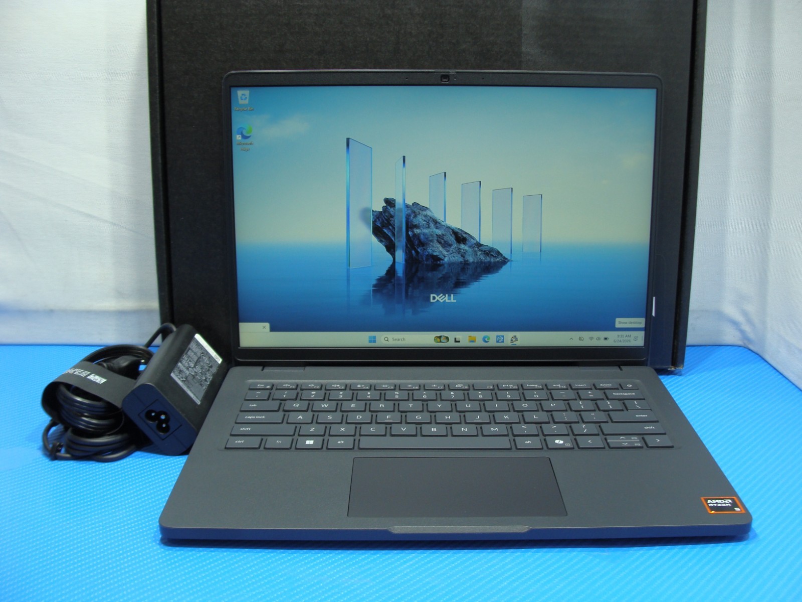 Dell Pro 14 PC14255 14″ FHD+ AMD RYZEN 5 220 3.2GHz 8GB 256GB 740M Win 11Pro +PA