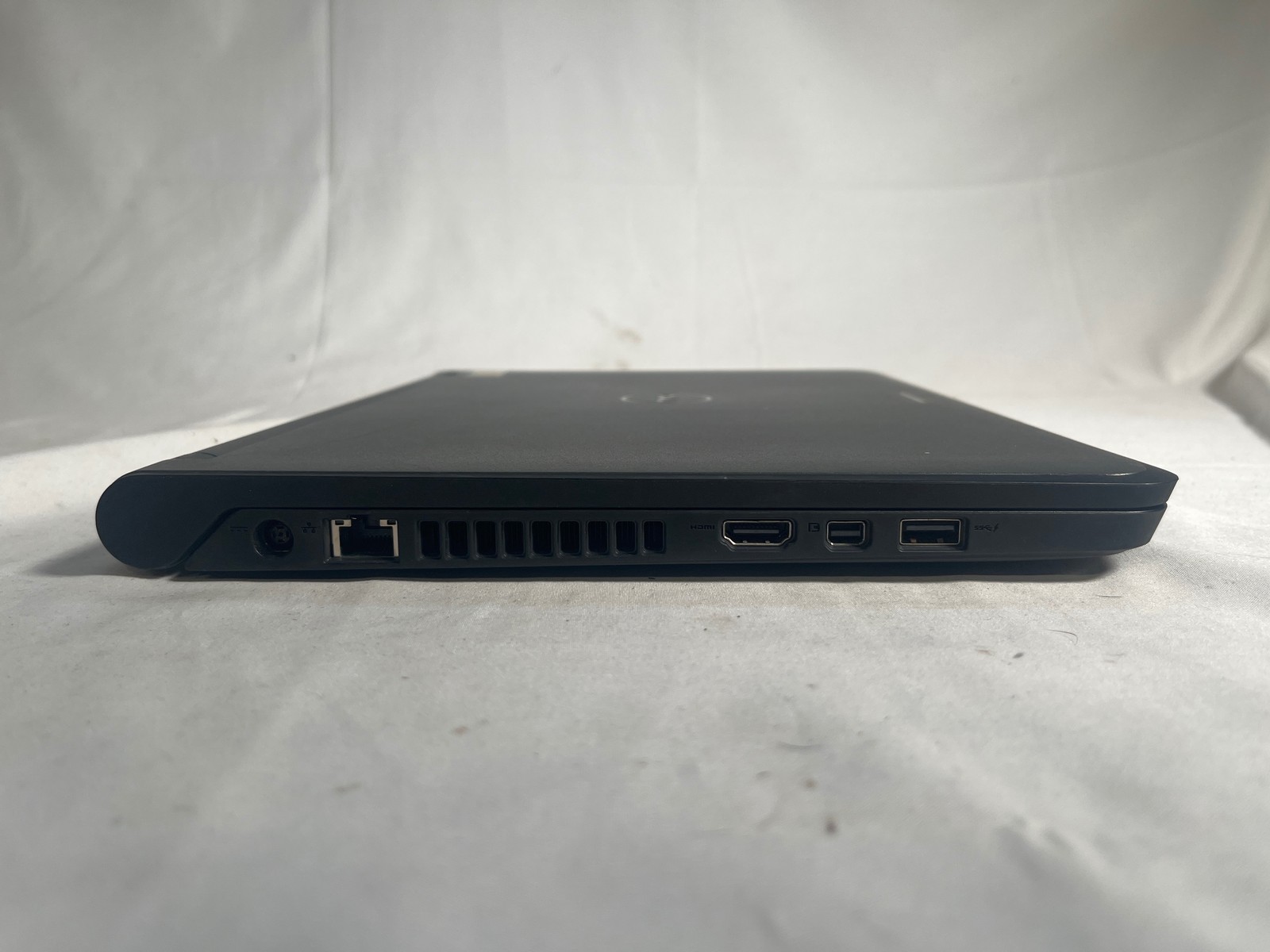 Dell Latitude 3340 i3-4030U 1.9GHz 4GB 128GB SSD 13.3″