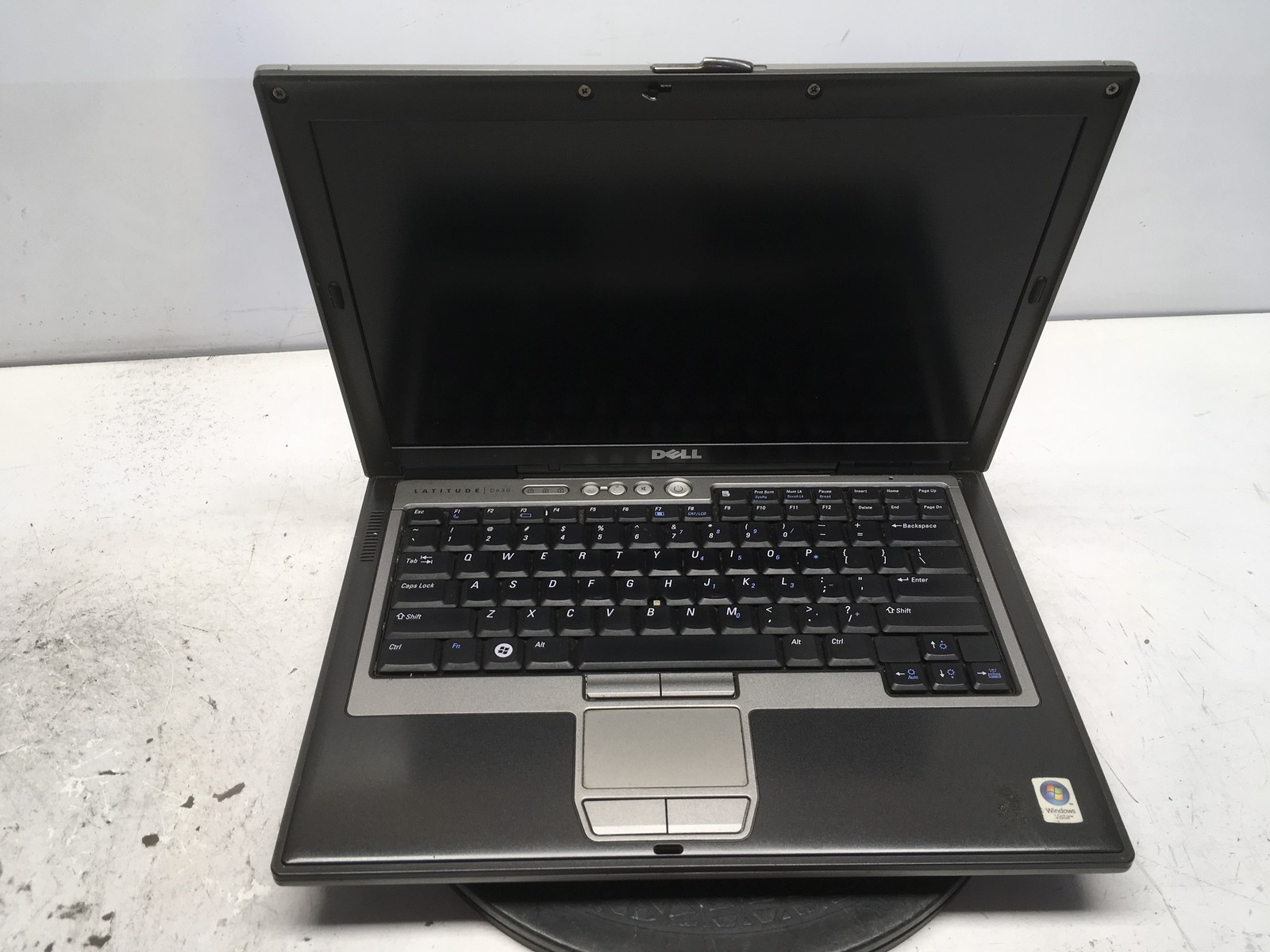 Dell Latitude D630 Intel Core 2 Duo 06FD 1.8GHz 3 GB 500GB HDD Windows XP