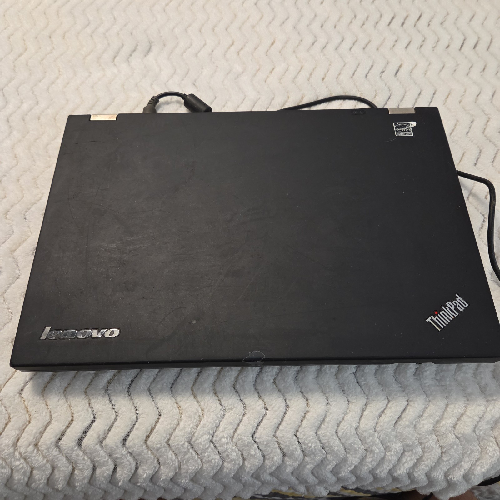 LENOVO THINKPAD T430S – Powers On – NO HARD DRIVE- Untested
