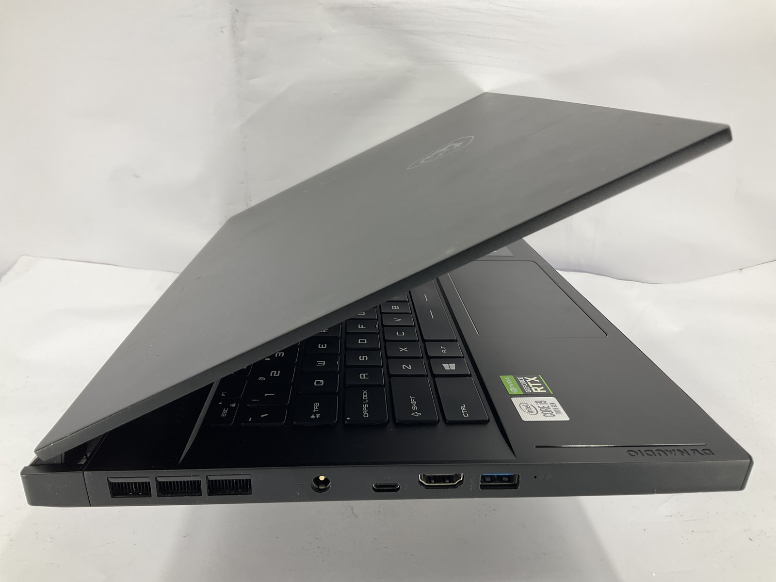 MSI GS66 Stealth 10SFS 15.6″ Core i9-10980HK 512GB 32GB Win11 Pro GTX 2070 Super