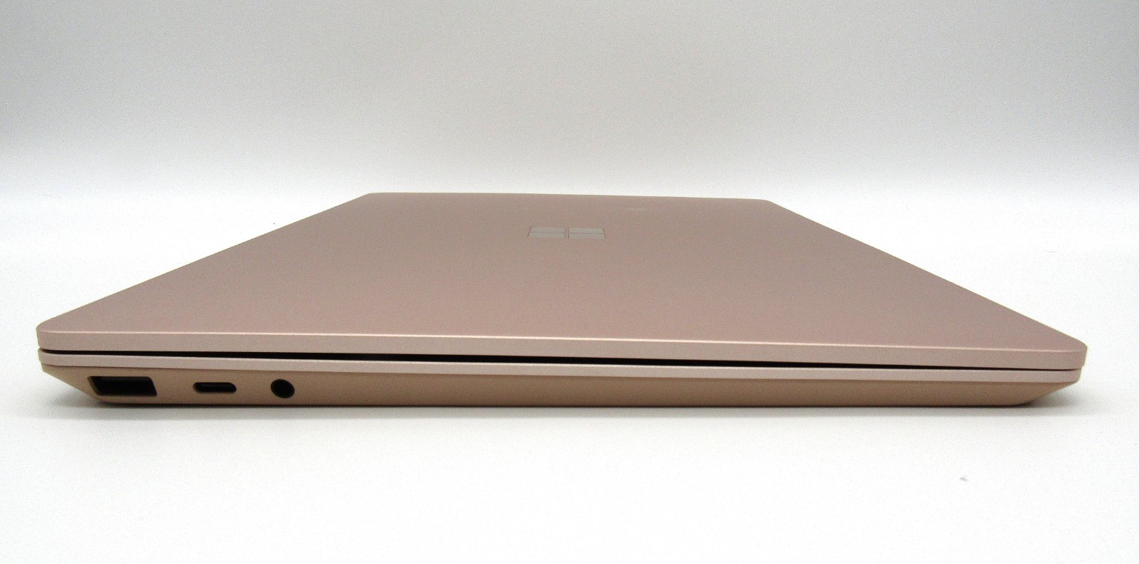 Microsoft Surface Laptop Go 12.4″ i5-1035G1 8GB RAM 128GB SSD Rose Gold + Charge