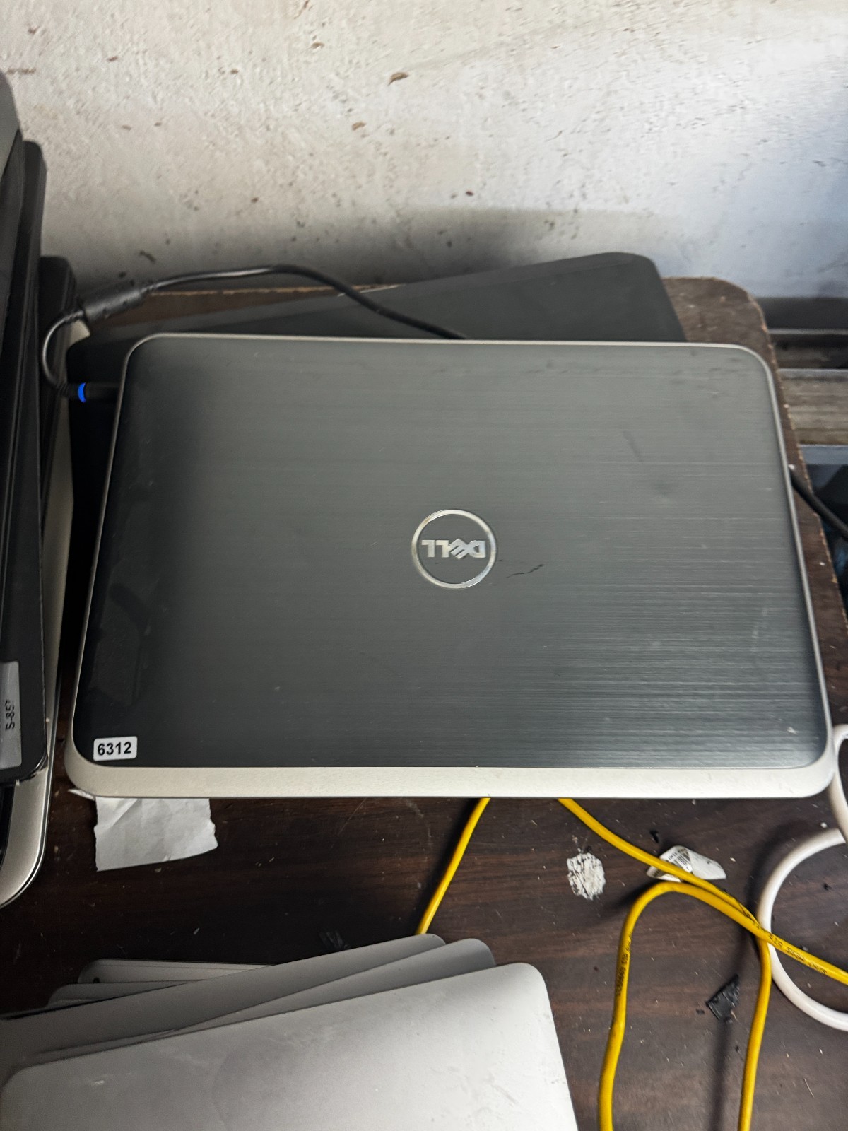 Dell inspiron 5537 Core I7-4500 8GB RAM Laptop for Parts/Repair #6312