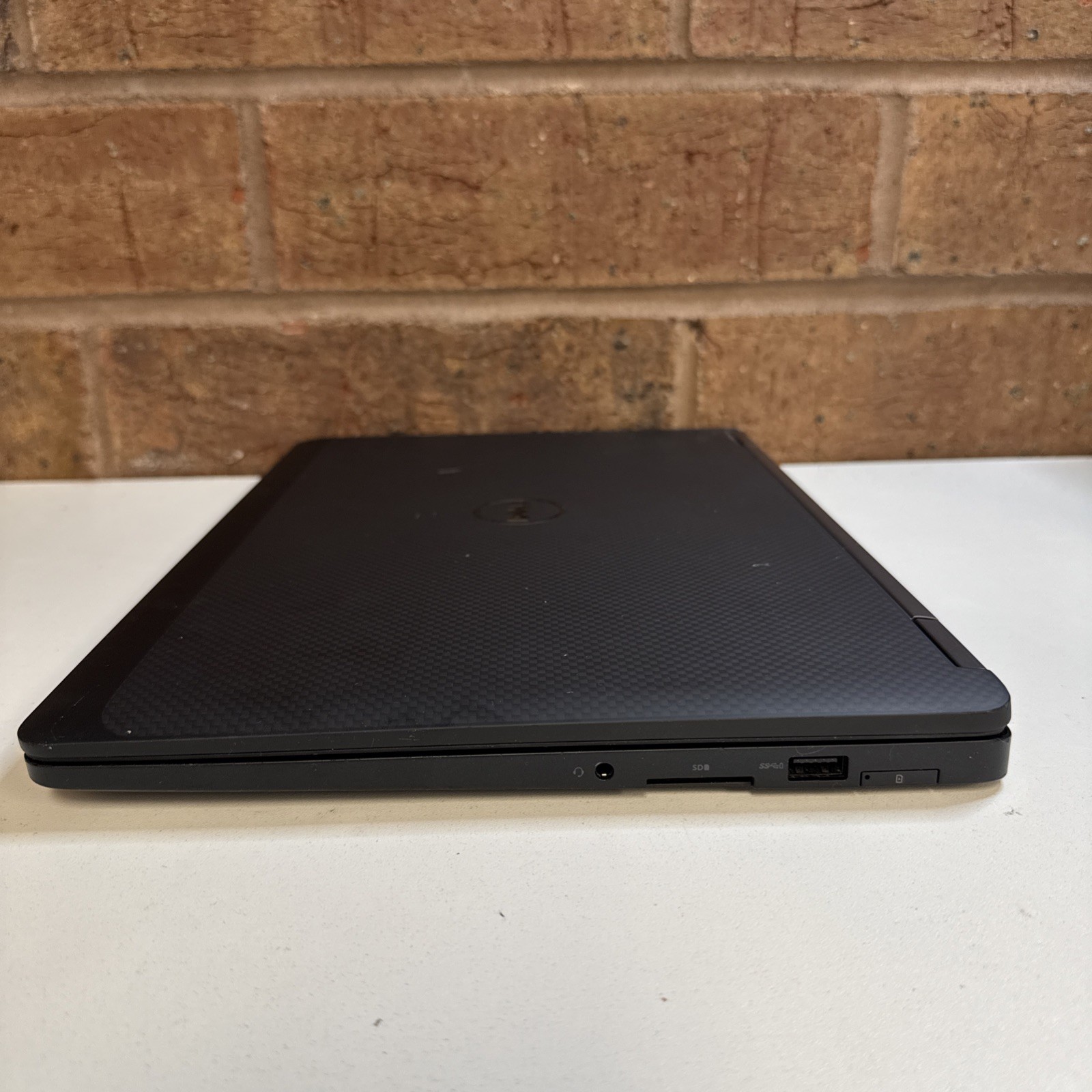 Dell Latitude E7470 TouchScreen QHD | i5 6th 8GB RAM 256GB SSD | Backlit Win 10
