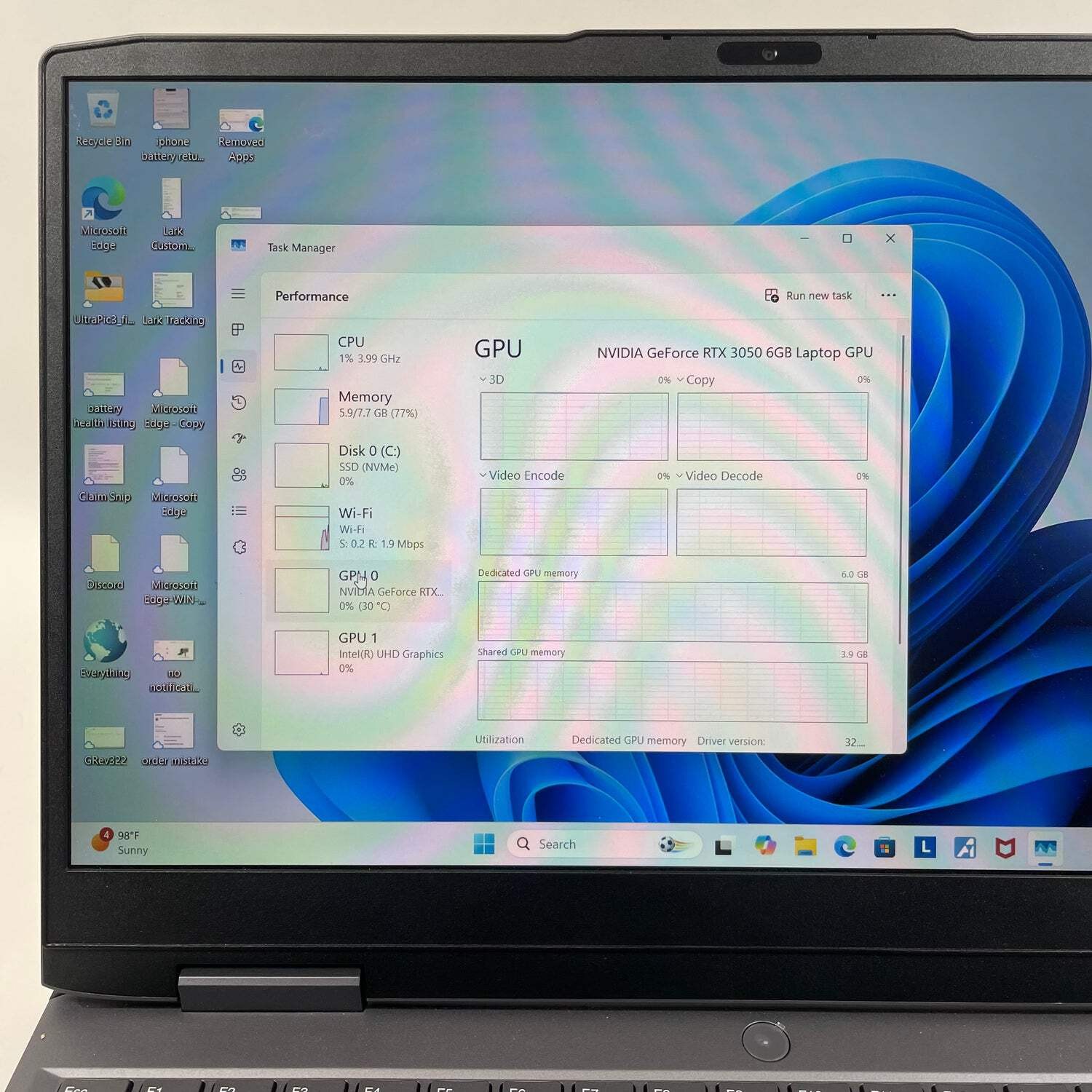 Lenovo LOQ 15 15IRH8 15.6″ i5-13420H 2.1GHz 8GB RAM 1TB SSD GeForce RTX 3050