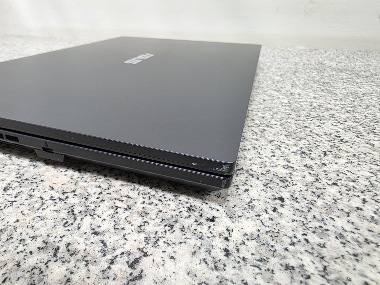 ASUS ExpertBook B1402 B1402CG Intel(R) N100 4GB RAM 128GB SSD