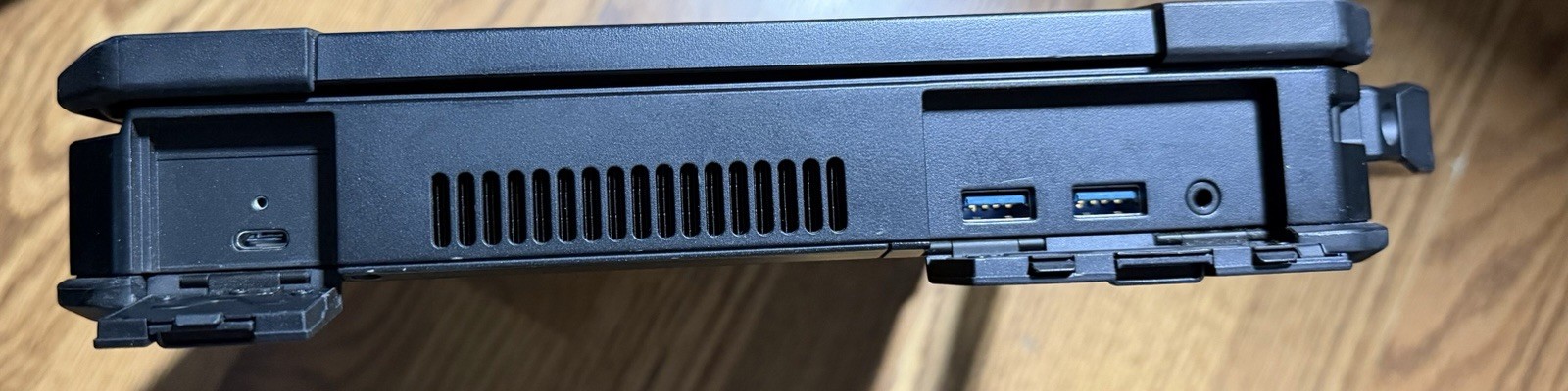 Dell Latitude Rugged 5424 14” Intel i5-8350U 8GB RAM 256GB SSD WIN 11 Pro