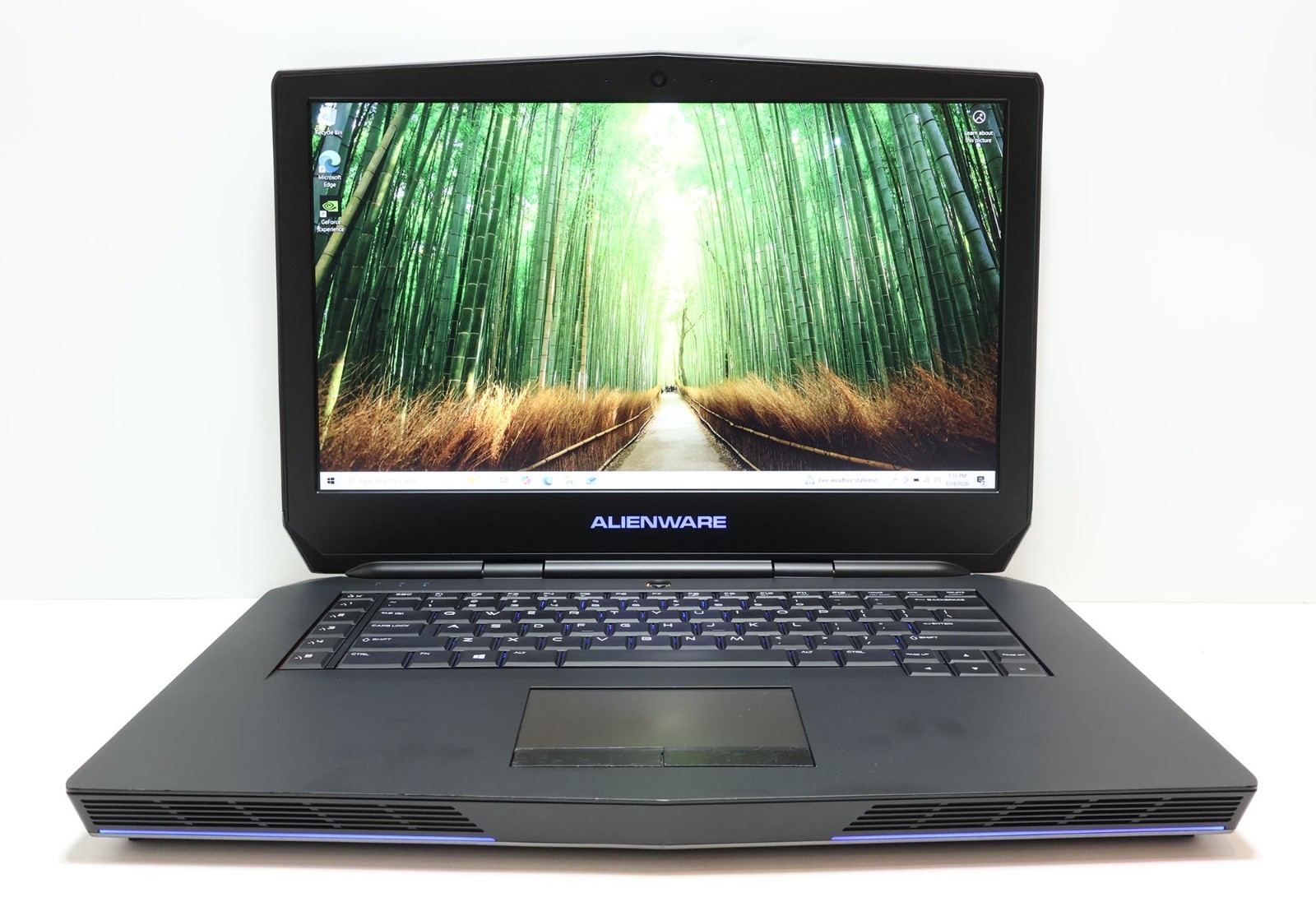 Dell Alienware 15 R2 Core i5-6300HQ 2.3GHz 8GB 128GB 1TB GTX 965M 15.4″