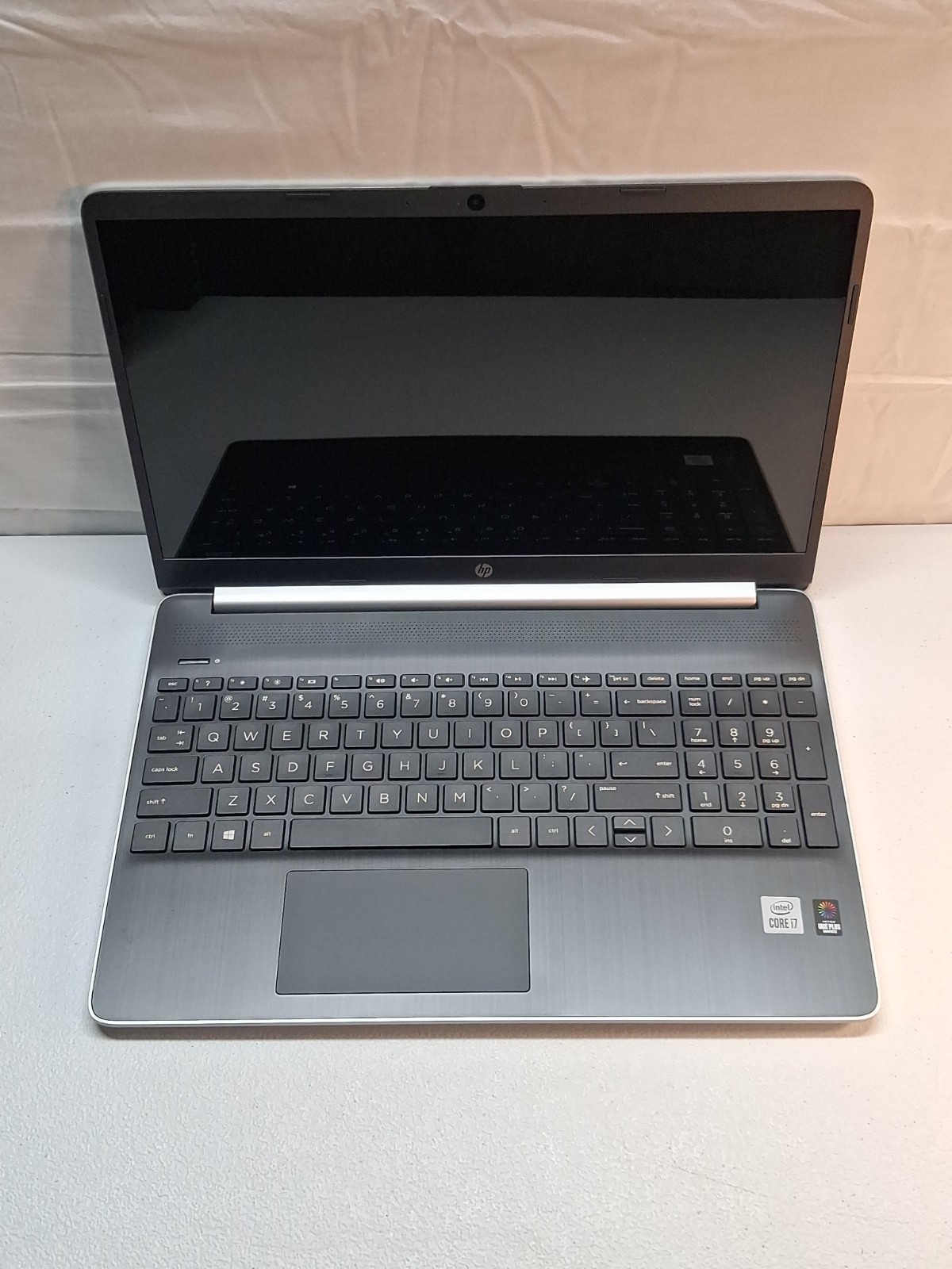 HP Laptop 15-dy1087nr 15.6″ Intel Core i7-1065G7 1.3 GHz 8GB RAM 256GB SSD – NEW