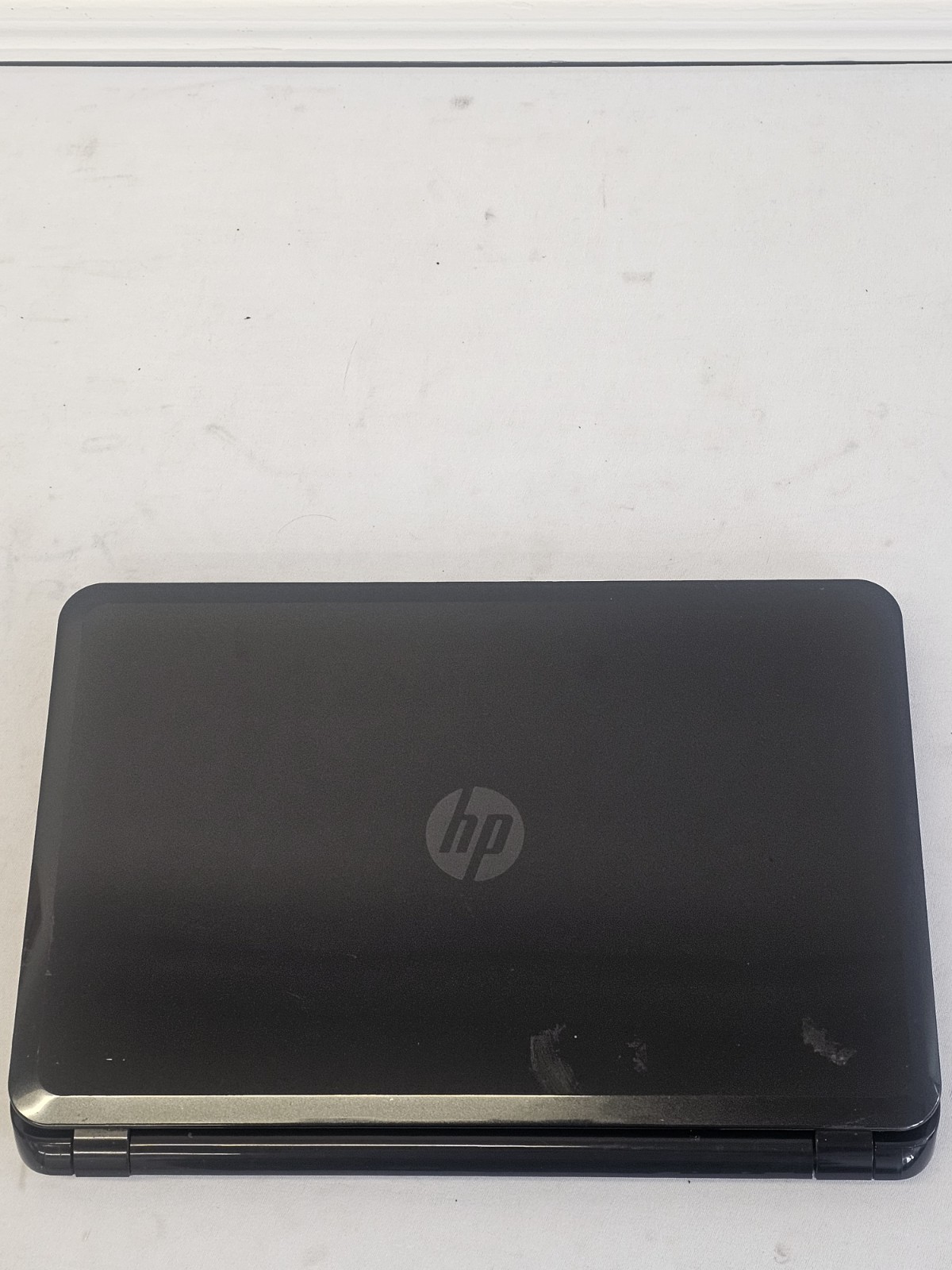 HP Notebook 15 Laptop – Intel Pentium N3520 – 4GB RAM 750GB HDD BAD BATT Win 10