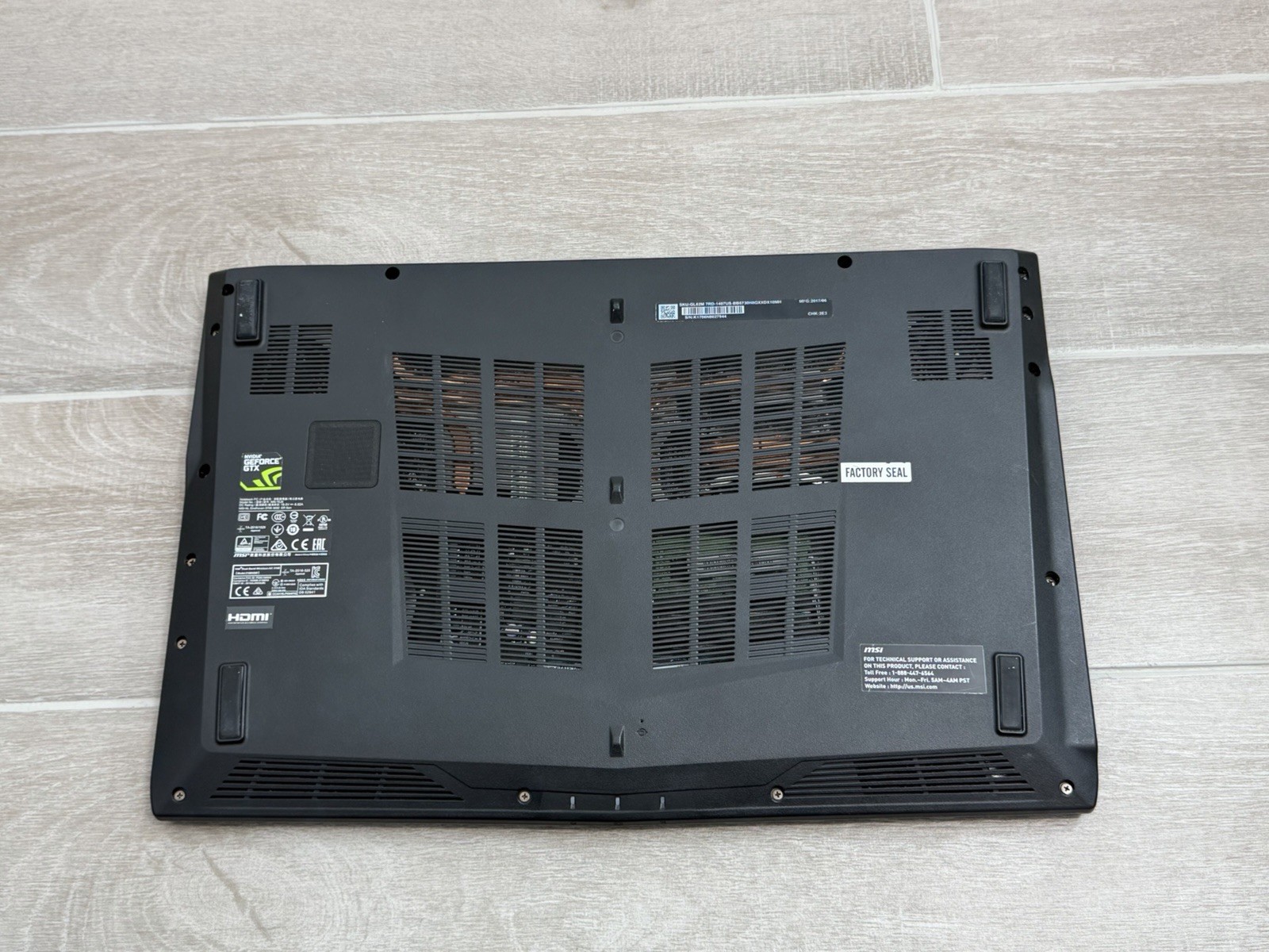 MSI GL62M 7RD 15.6″ Core i5-7300HQ GeForce GTX 1050 8GB RAM 256GB SSD Win-11