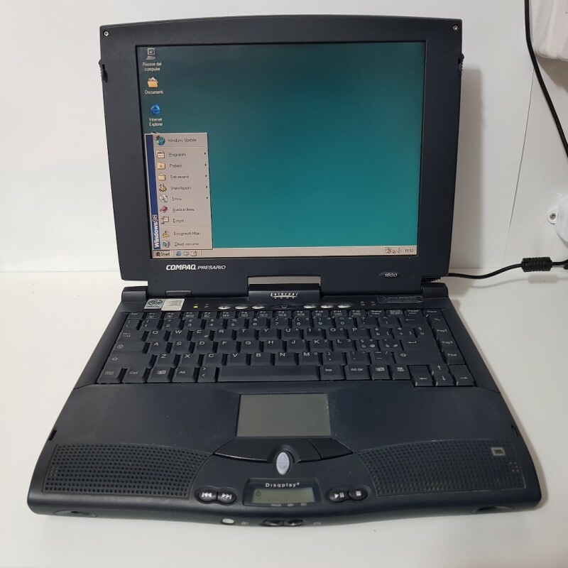 Notebook Portatile PC funzionante WINDOWS 98 Seriale FLOPPY OLD GAMES 21008