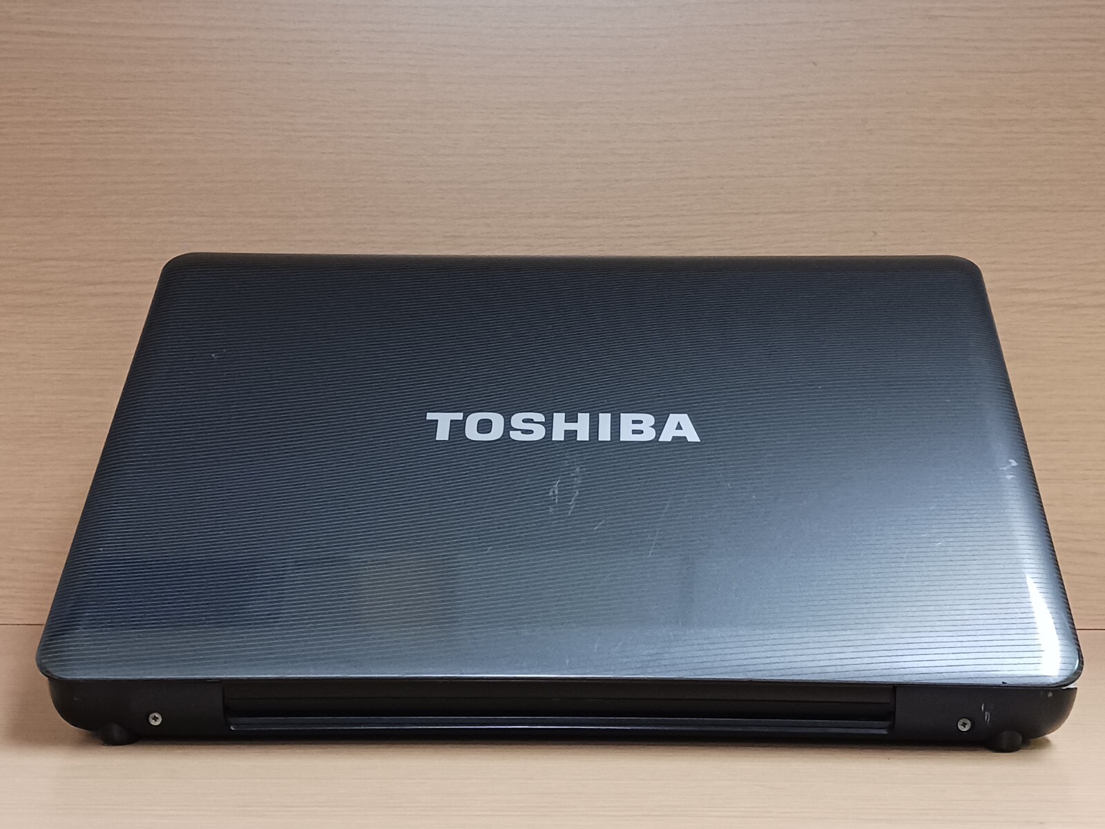 Toshiba Satellite L505-ES5018 Laptop Intel CPU 300 GB HD 8 GB RAM Win 7 FPONW