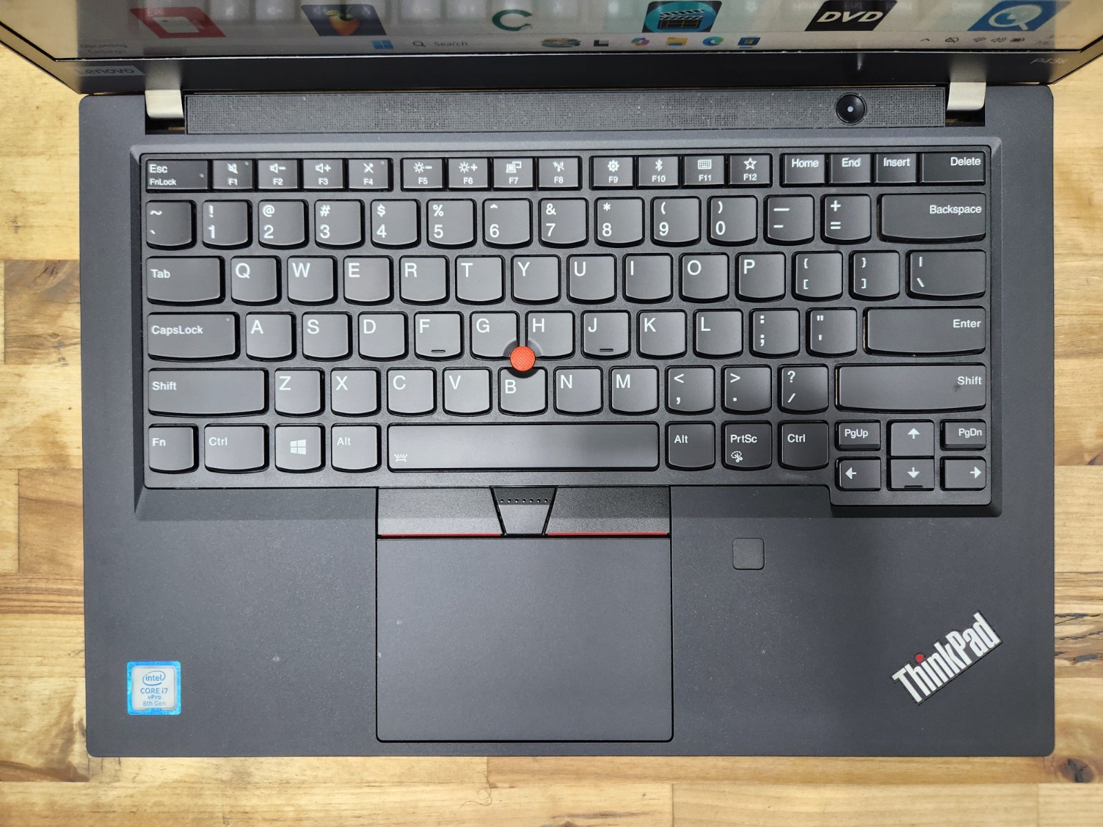 Lenovo ThinkPad P43s 14″ FHD i7-8665U 16GB 256GB SSD Quadro P520 Window 11 Pro ~