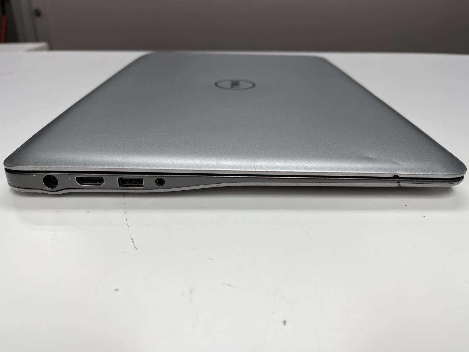 Dell Inspiron 15 7000 Series 7547 For Parts Or Repair