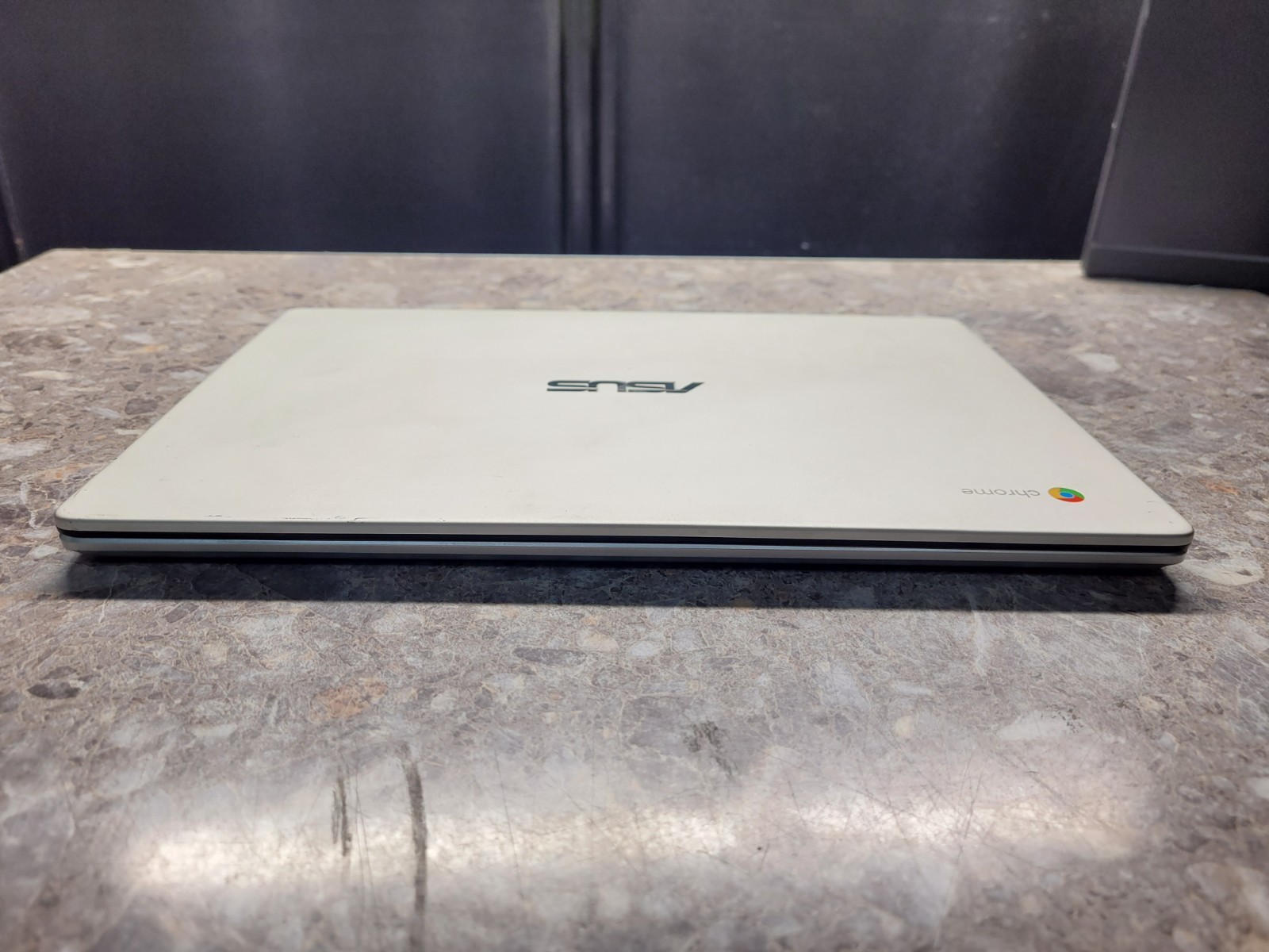 ASUS Chromebook Intel Model 7265D2W-14-inch 4GB 32GB HD Non-Touch,Silver C423N