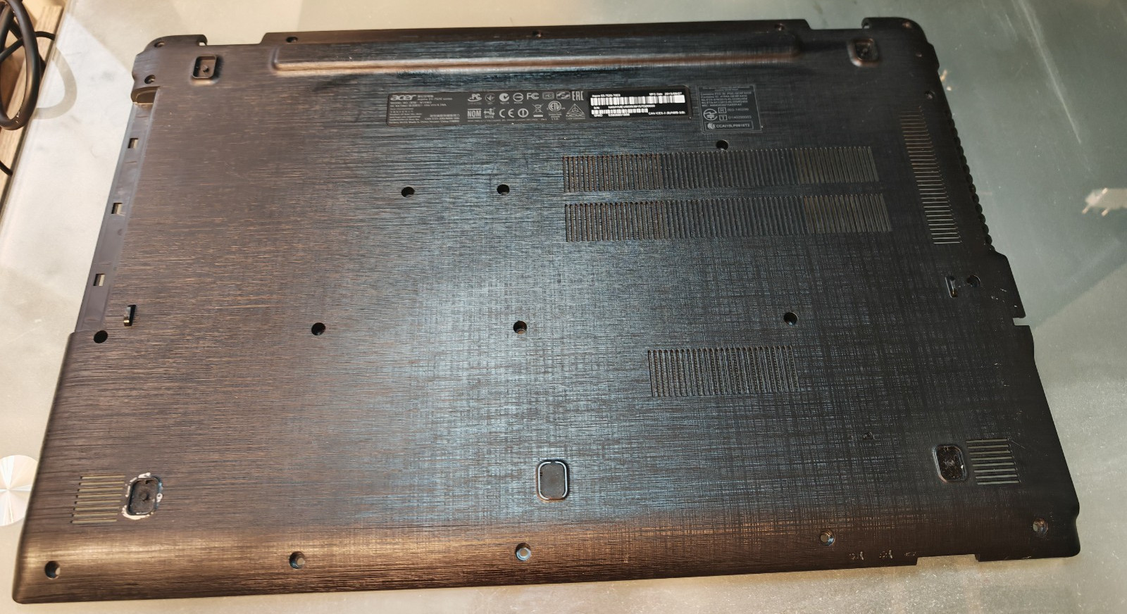 ACER E5-752 E5-772 E5-722 E5-773 BOTTOM CASE 46004X0D0004