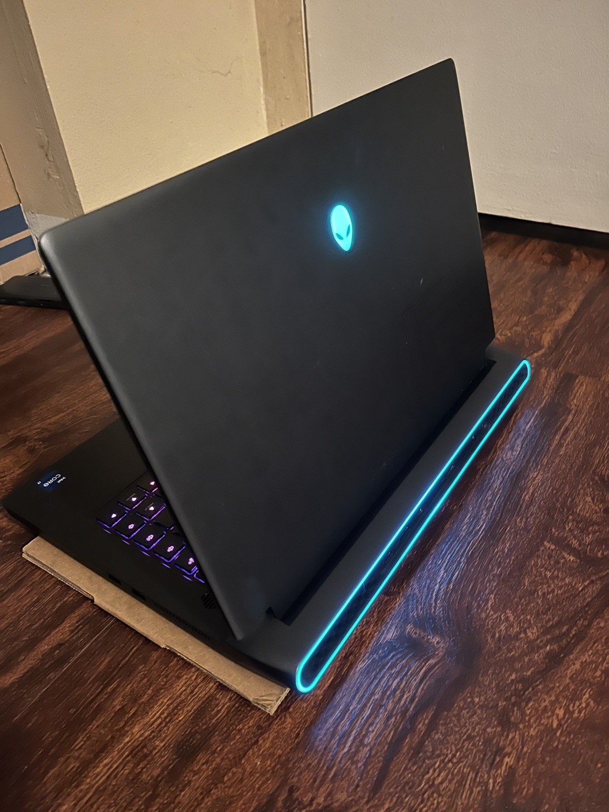 Alienware M15 R7 15.6 | i7-12700H | GeForce RTX 3070ti – for parts