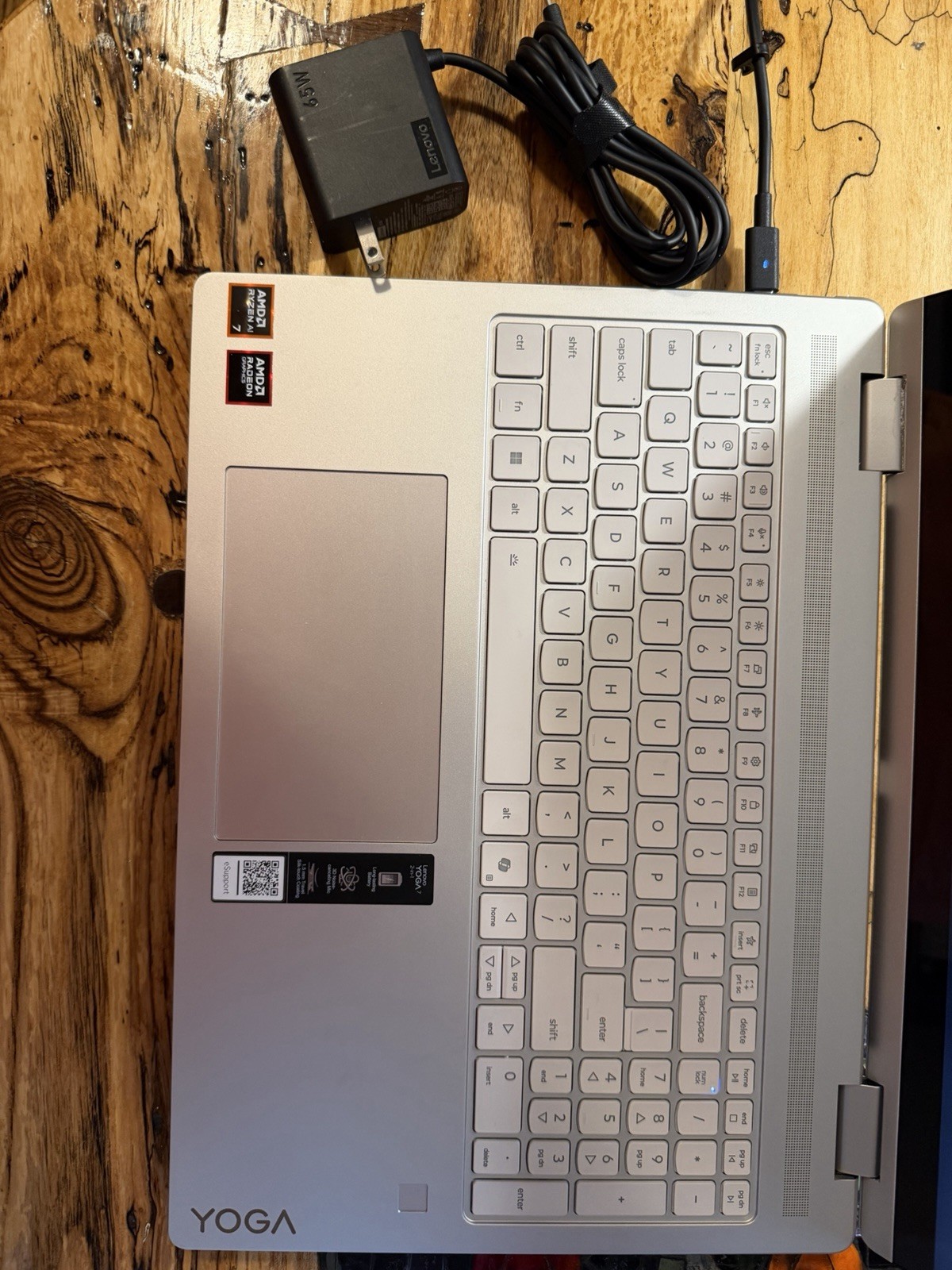 Lenovo Yoga 7 16″ 2-in-1 CoPilot+ PC 2K FHD+ TOUCH AMD Ryzen AI 7 350 16GB 1TB