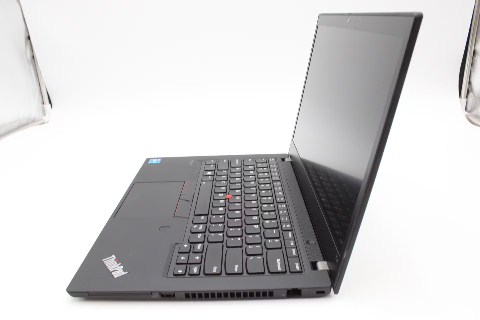Lenovo ThinkPad T14 Gen 2i Used 14″ i5-1145G7, 256GB NVMe, 40GB RAM