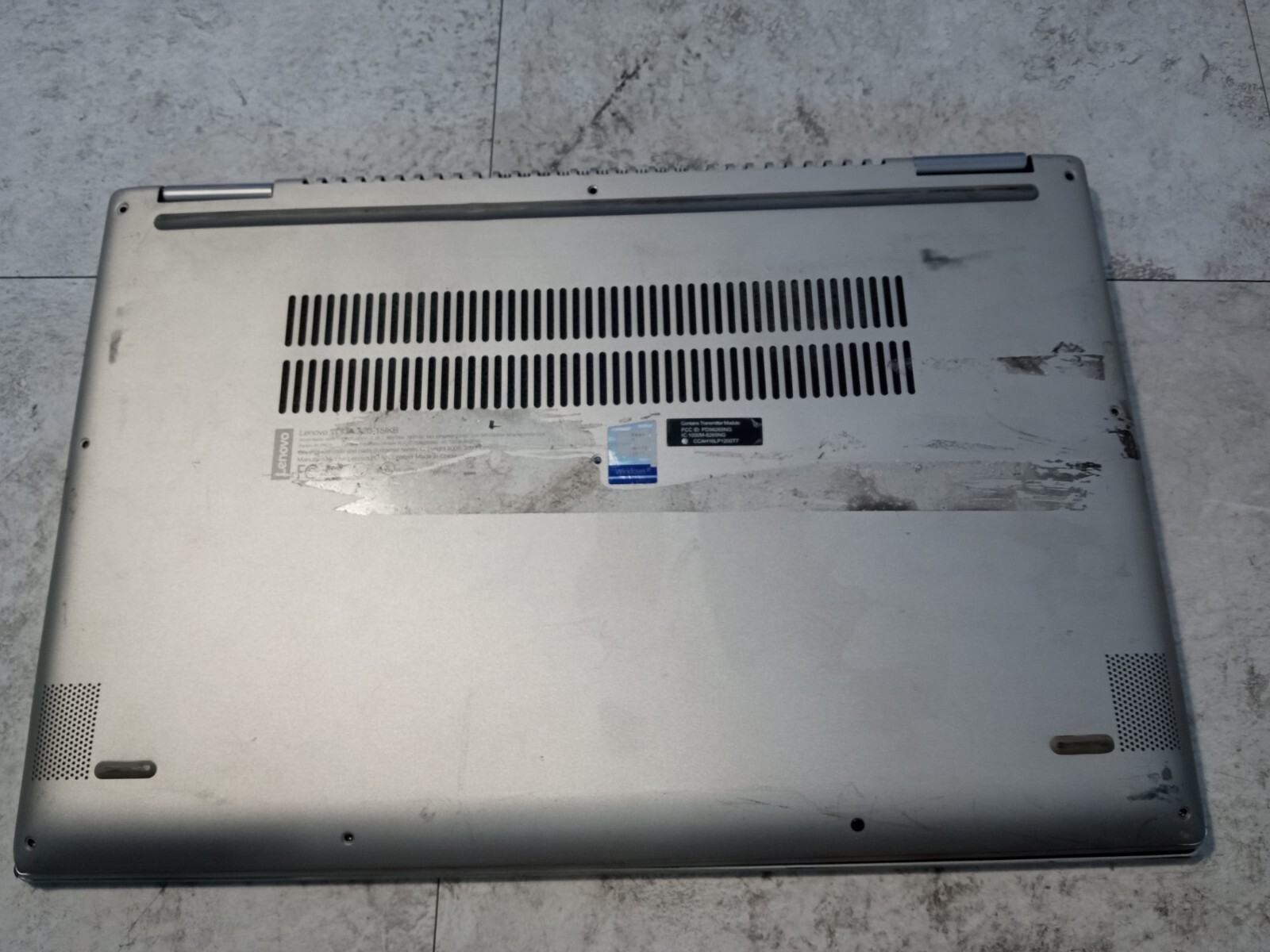 Lenovo Yoga 720-15IKB 15.6″ Laptop Intel Core i7 PARTS OR REPAIR -FM