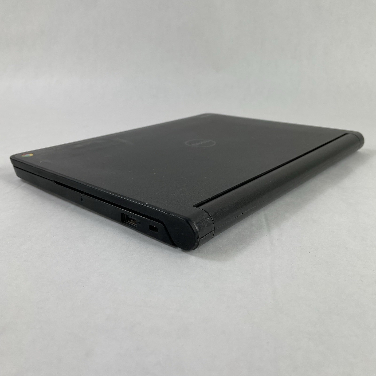 Dell Chromebook 11 P22T 11.6″ Celeron N2840 2.16 GHz 4 GB RAM 16 GB SSD