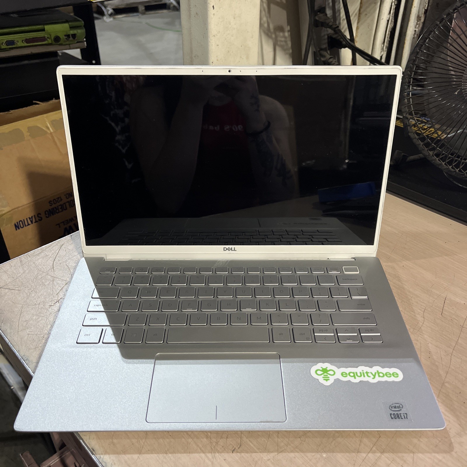 DELL INSPIRON P115G I7 10TH GEN 8GB RAM NO HD