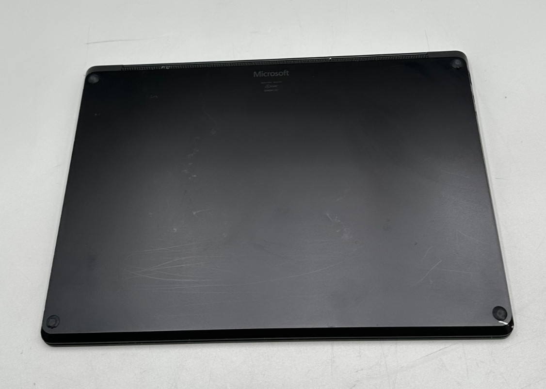 Microsoft Surface Laptop 4 1951 13.5″ i7-1185G7 3GHz 16GB DDR4 1TB SSD Black C
