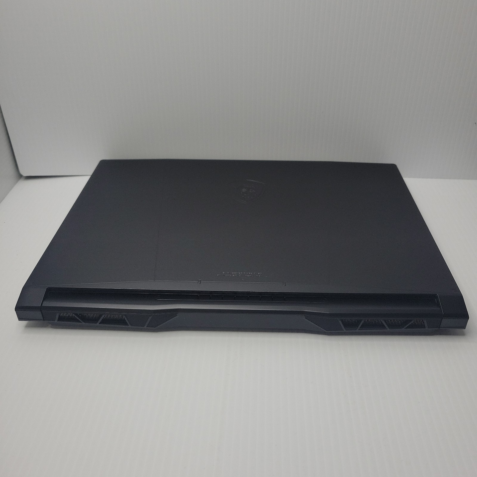 MSI Katana A15 AI B8VF 15.6″ Ryzen 8945HS RTX 4060 16GB Ram 1TB SSD Win 11 Home