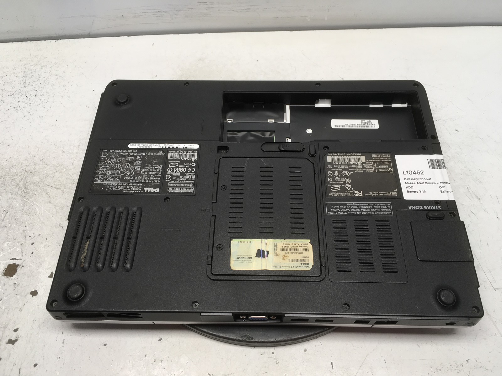 Dell Inspiron 1501 Mobile AMD Sempron 3500+ 1.8GHz 1 GB NO HDD No Batt READ