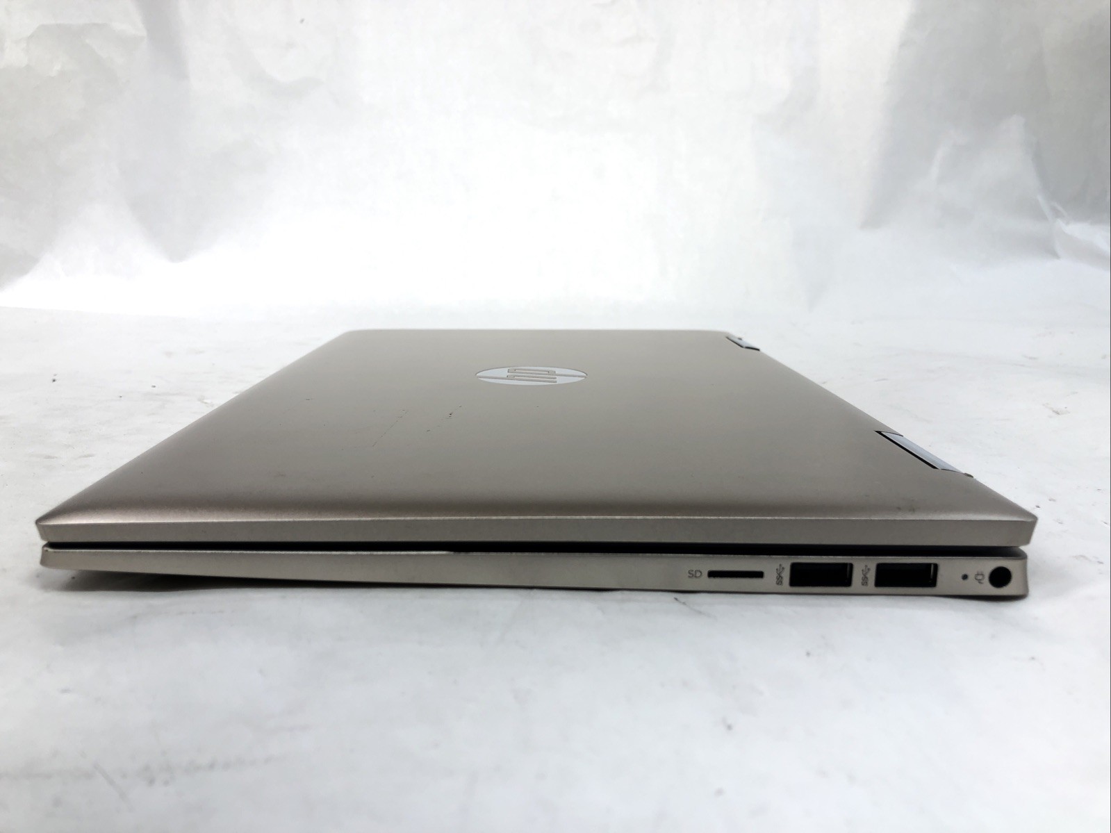HP Pavilion x360, Intel Core i5-1135G7 @2.40Ghz, 8GB RAM, NO SSD/OS, Touch, READ
