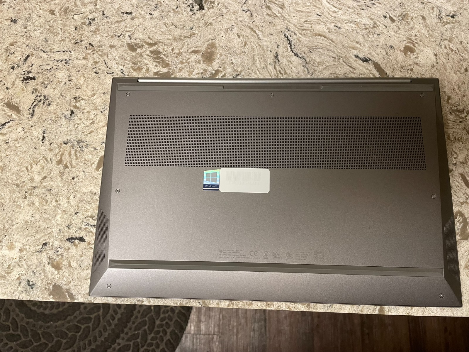 HP ZBook Studio G7 15.6″ (i7-10850H 2.70GHz – 32GB RAM – 512GB SSD – Win11pro
