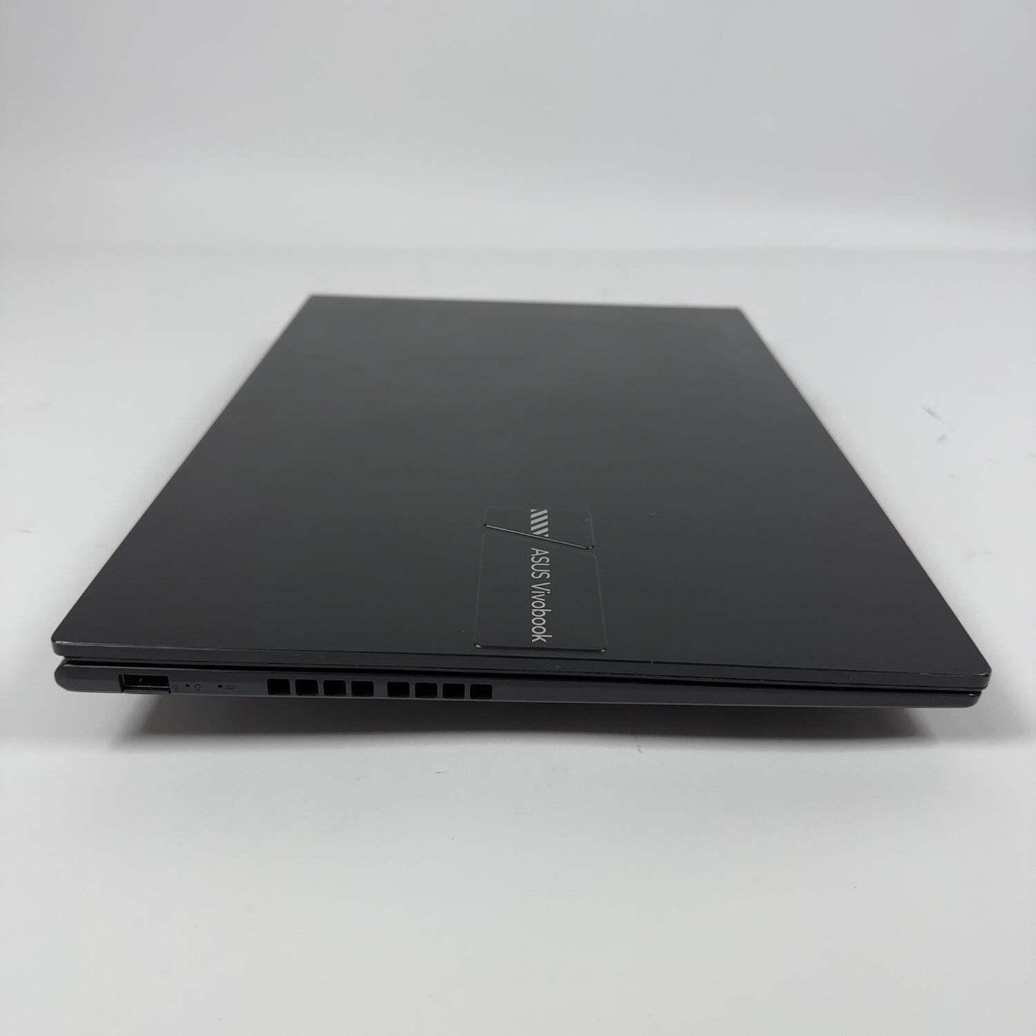Asus Vivobook 16 F1605V 16″ Core 5 210H 1.4GHz 8GB RAM 512GB SSD