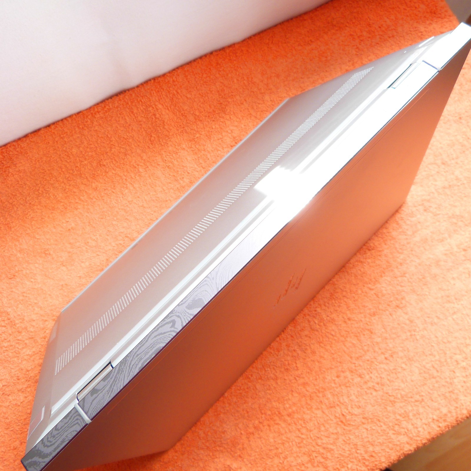 HP ENVY 13 AH 13″ FULLHD l METAL UltraBook Windows 11 SSD l 8GEN CORE i5 I