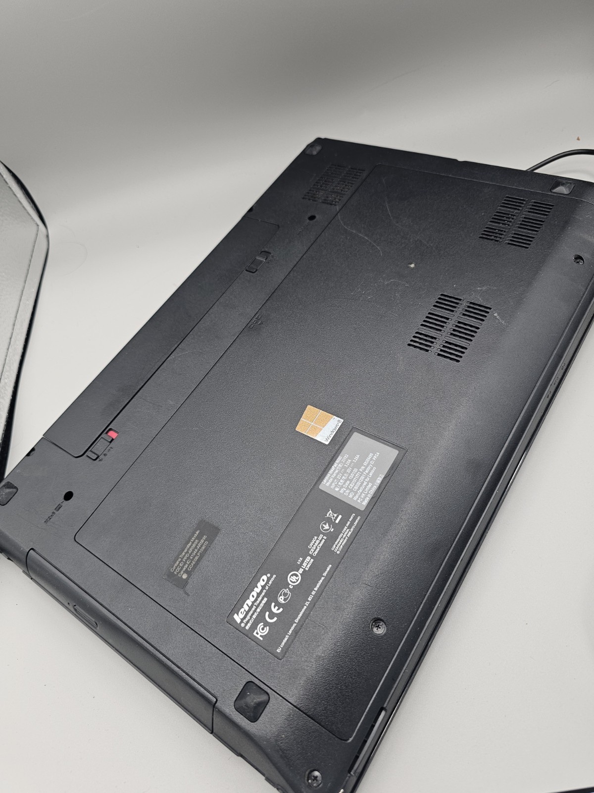 Lenovo IdeaPad N580 15.6″ Laptop Intel 2012 OEM Charger 75% Battery Health