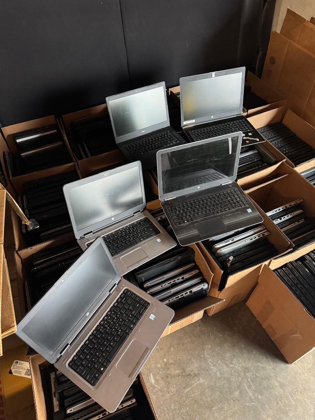 Mixed Lot 250+ Laptops (HP, Dell, Lenovo) – 6th to 12th Gen – Grade B+