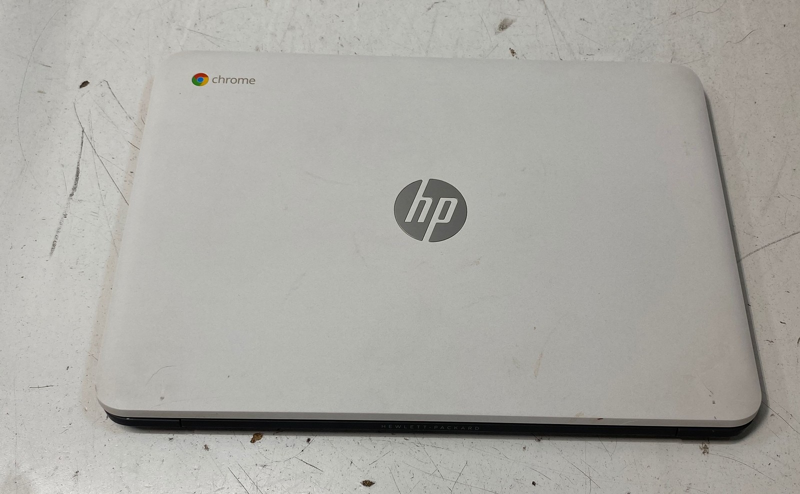 HP Chromebook 14-x010nr 14″ NVIDIA Tegra K1 White Chrome OS HD Laptop