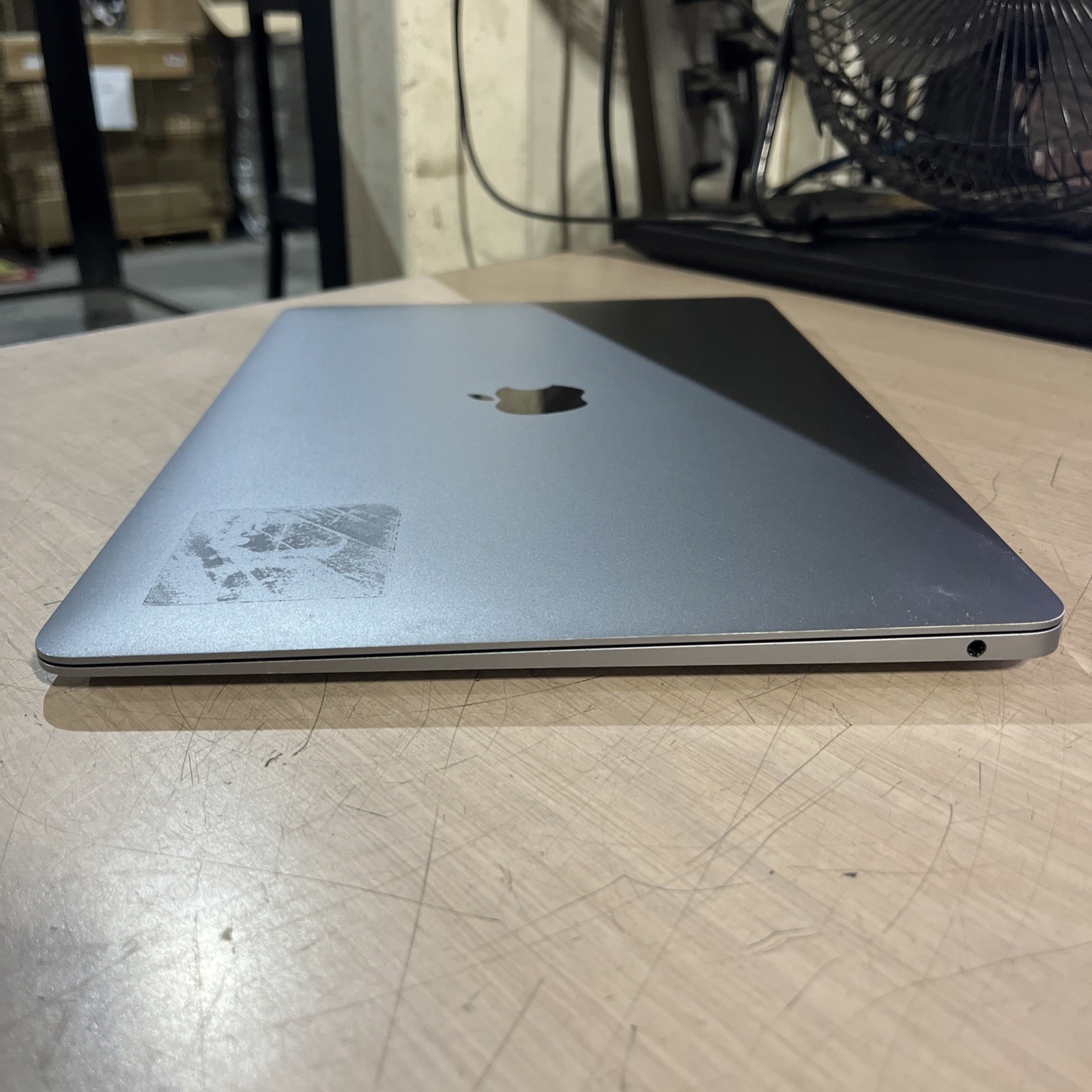 APPLE MACBOOK AIR 13″ SCISSOR, 2020 CORE I3-1000NG4 1.1GHZ 8GB RAM 256SSD