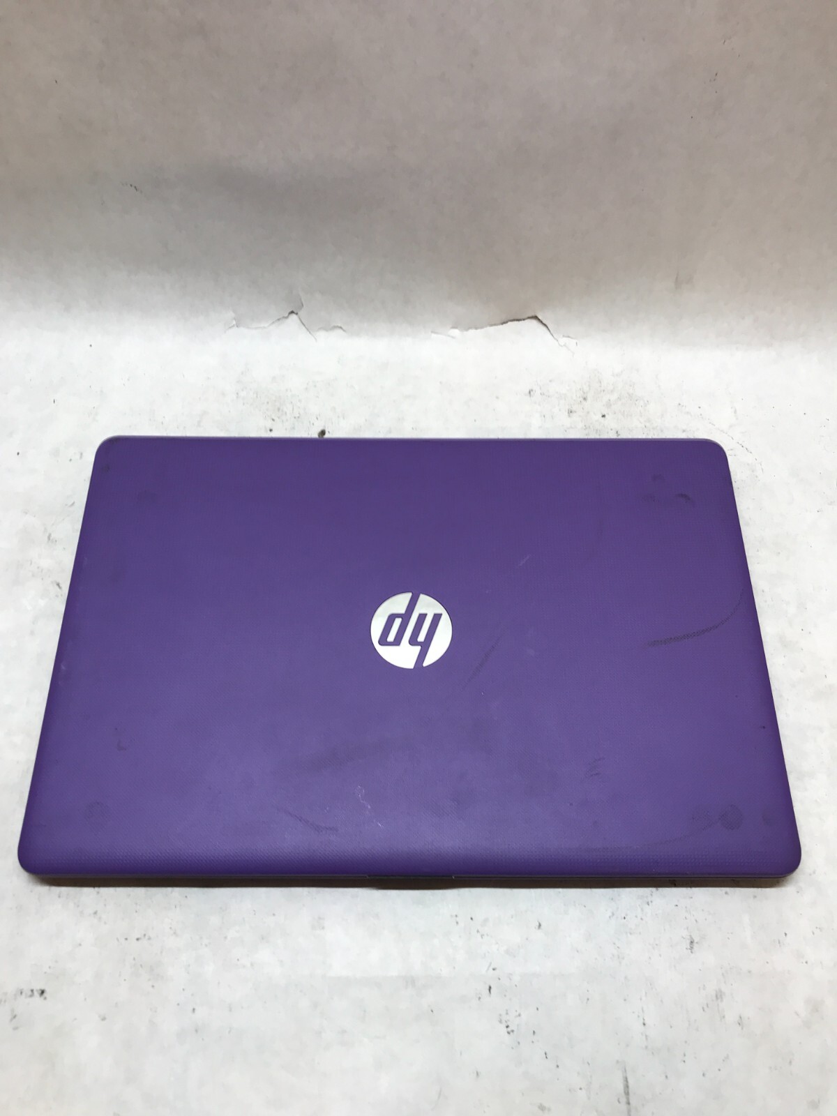 HP 15-bw003wm 15″ Laptop AMD E2-9000e Radeon R2 1.5GHz 4GB RAM NO HDD NO OS – DW