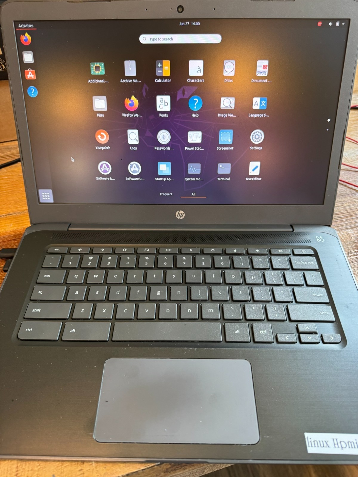 HP 14-ca000nr 14 inch (32GB, Intel Celeron N, 1.10GHz, 4GB) Linux Ubuntu Laptop