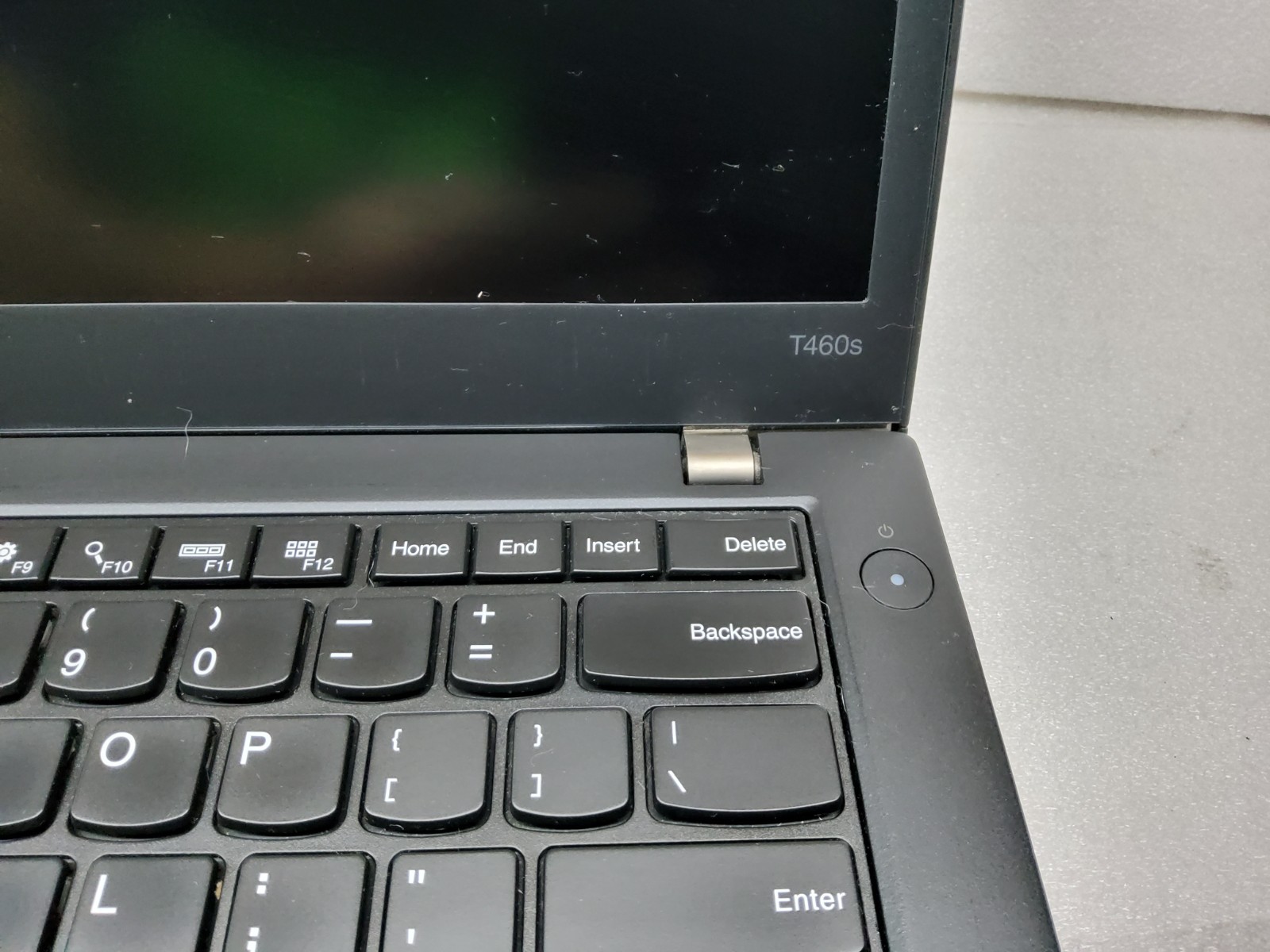 Lenovo Thinkpad T460s 14″ i5-6300U 2.4GHz 8GB RAM NO SSD