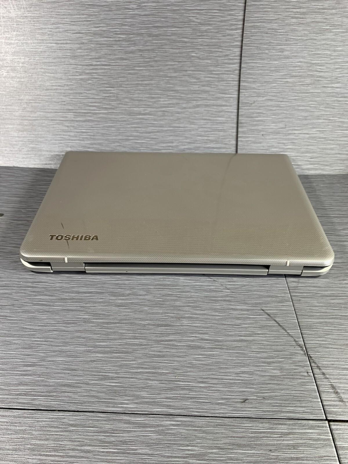 Toshiba Satellite L15-B1330 Ivory 11.6″ Display Built-In Webcam Laptop For Part