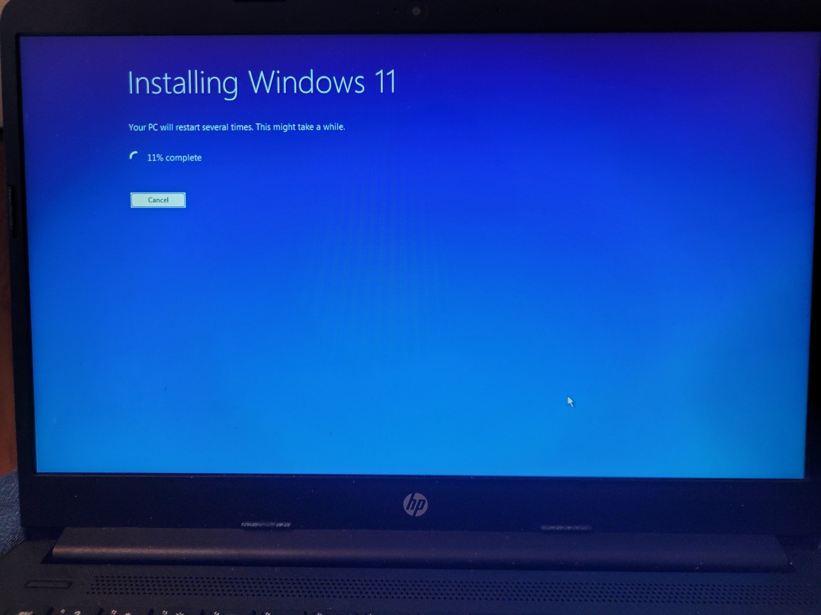 HP 14-dk1003dx 14″ Laptop AMD ATHLON Silver Radeon Graphics 4GB 128GBSSD Win 11!