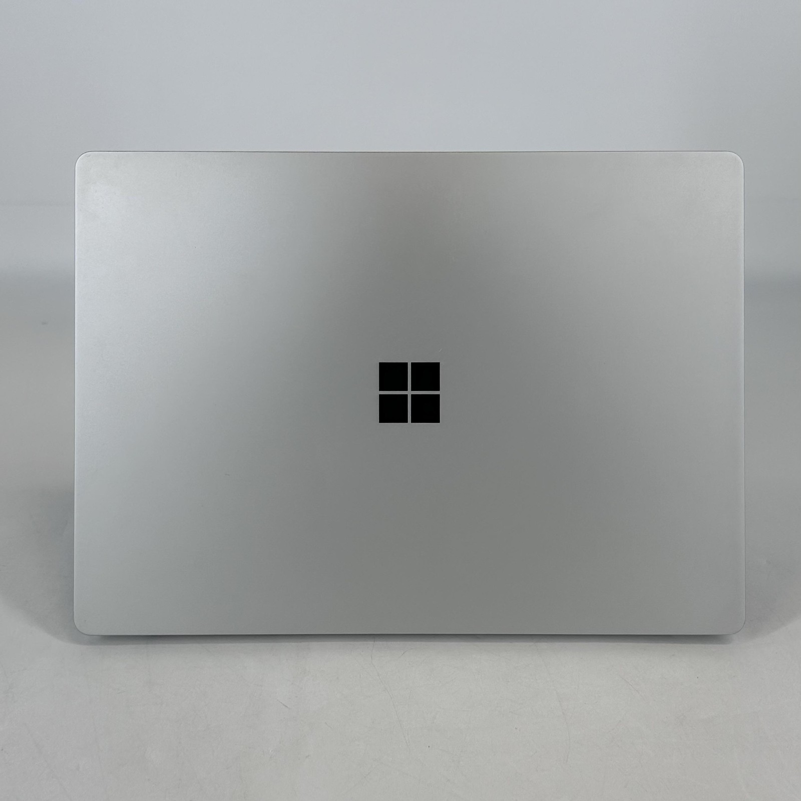 Microsoft Surface Laptop 2 13.5 2K TOUCH i5-8250U 1.60GHz 8GB 128GB Bad Battery