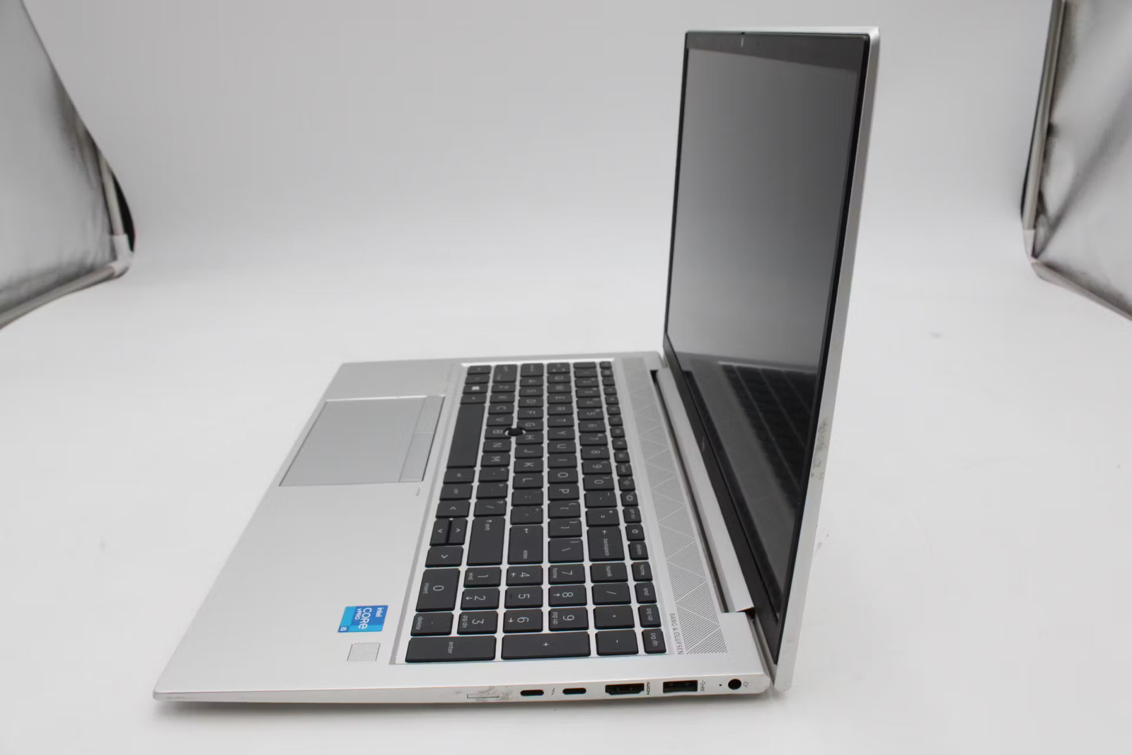 HP EliteBook 850 G8 Notebook PC i5-1145G7, 256GB NVMe, 16GB RAM, NO OS