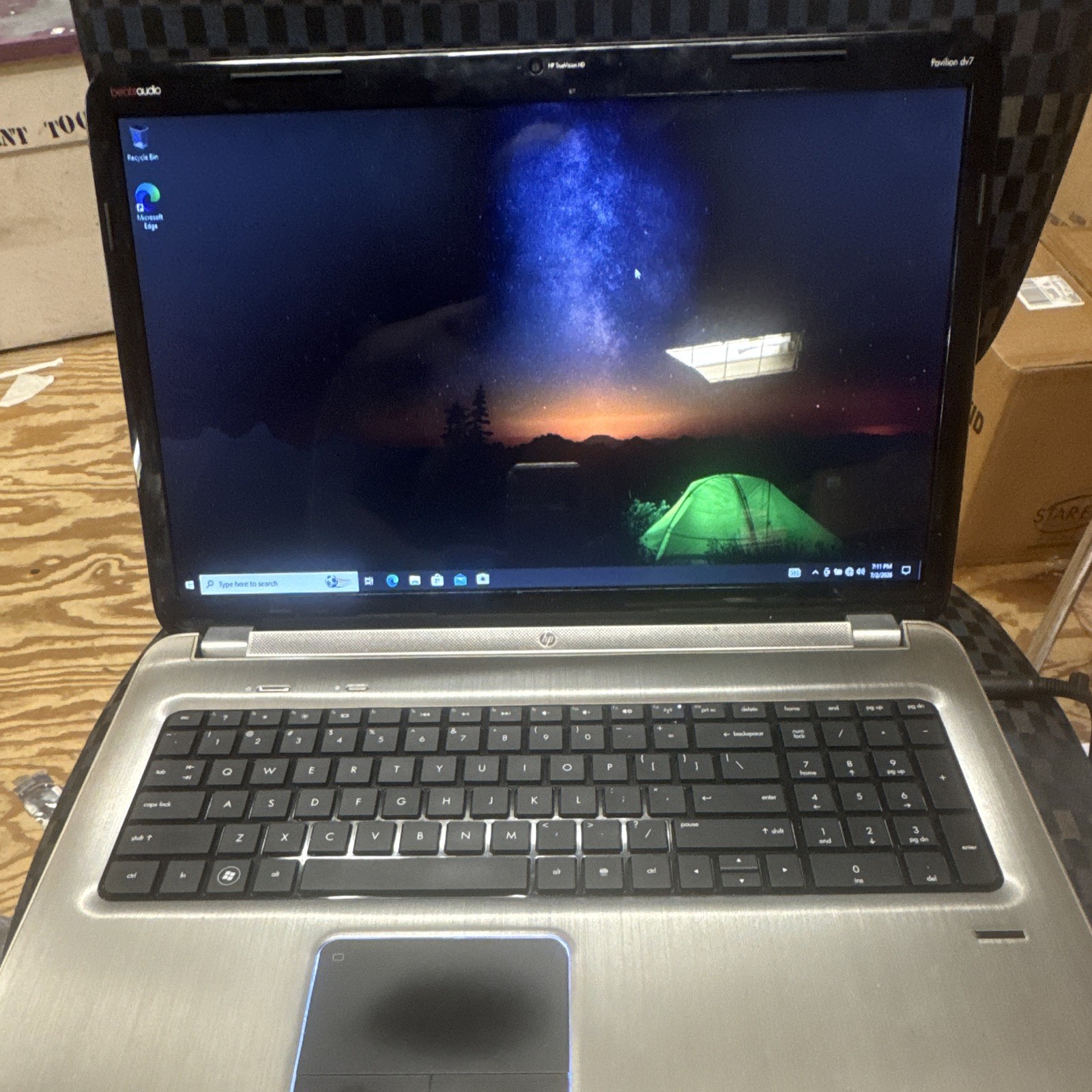 HP Pavilion dv7 17″ i3-370M 2.40GHz 8GB 500GB HDD Win 10 Pro Silver