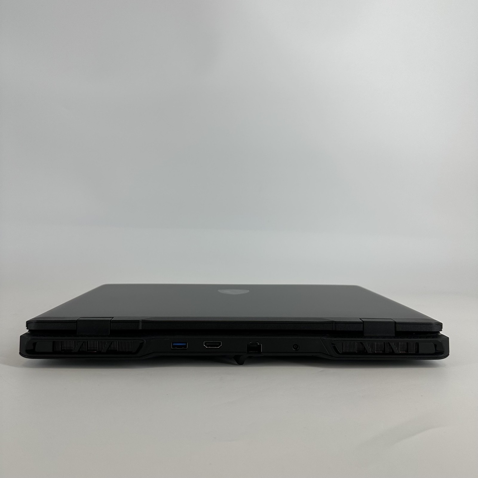 MSI Pulse 16 AI QHD+ 2.5 GHz Ultra 9 185H 32GB 1TB SSD NVIDIA RTX 4070 Excellent