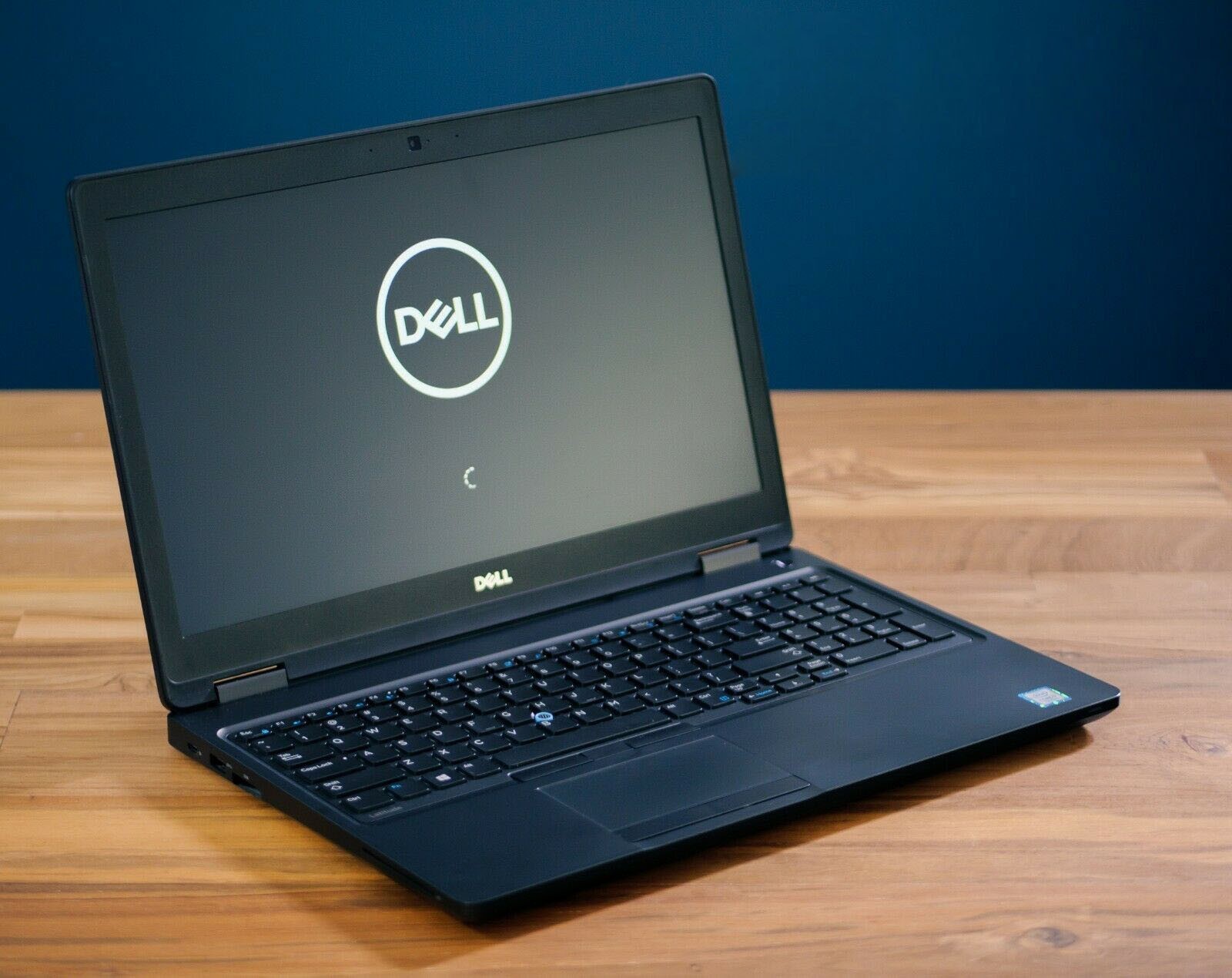 Dell Latitude 5580 15.6” (16GB RAM, 120GB SSD, i5-7300) Laptop, OFFICE 2016