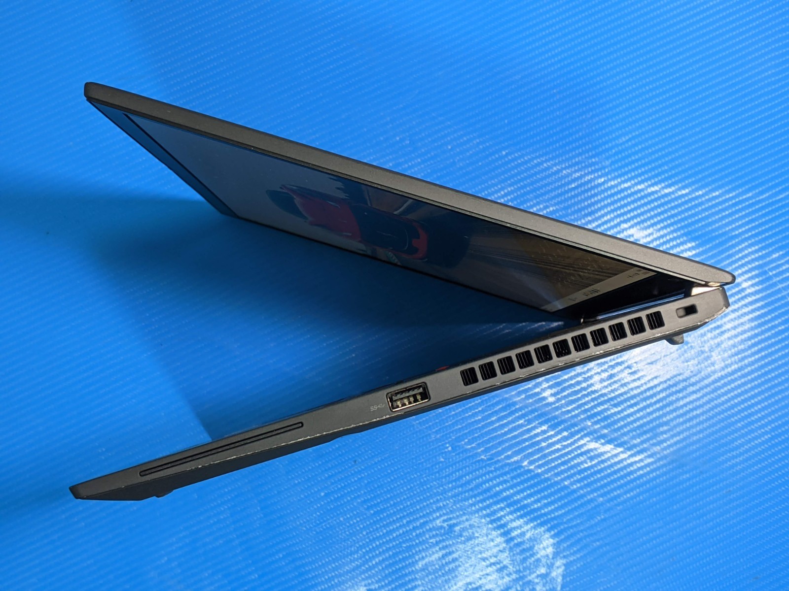 Lenovo ThinkPad T14s Gen 3 14″FHD+ i5-1245U 1.6GHz 8GB 256GB SSD WRNTY-03/26 +PA